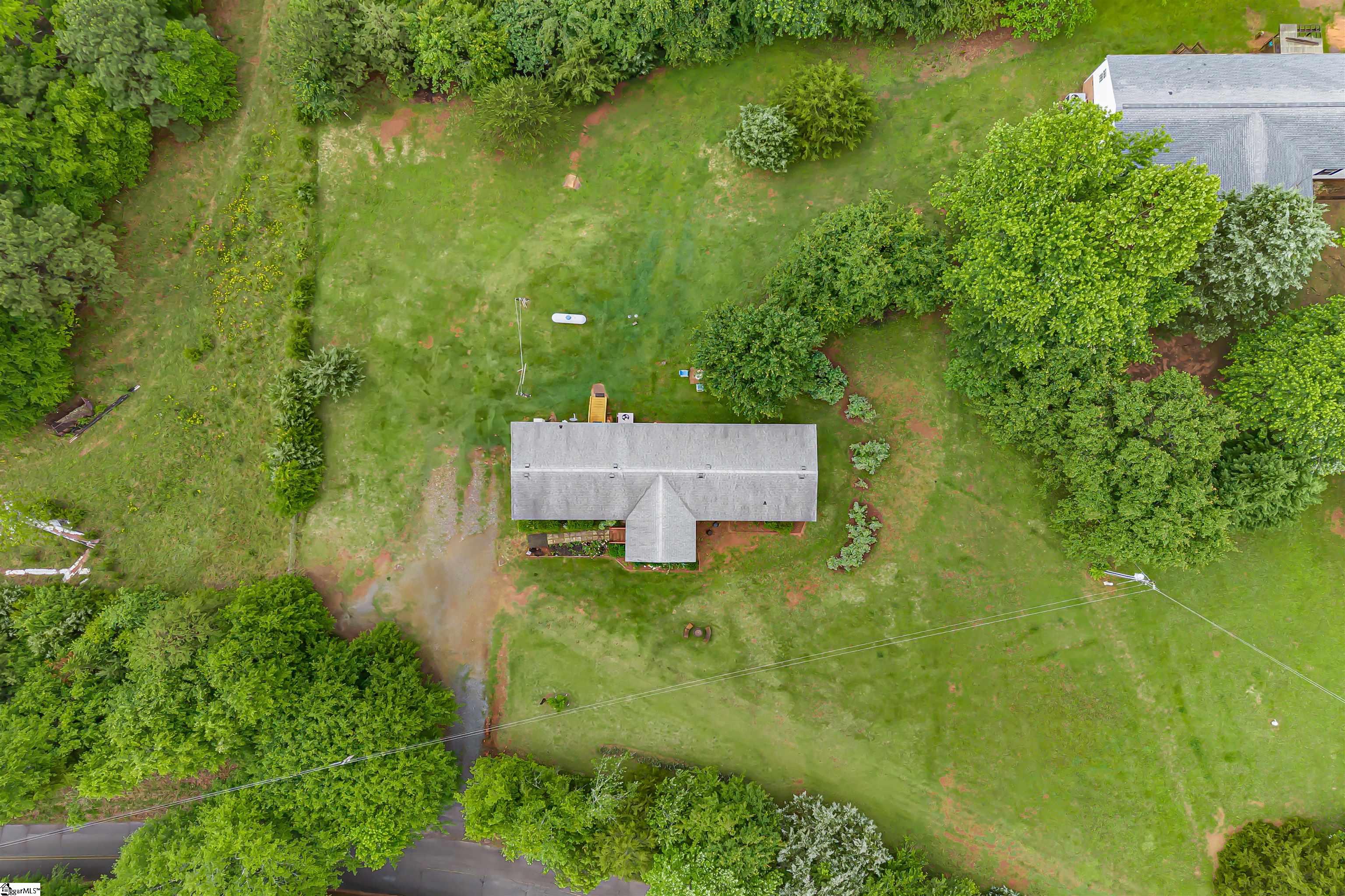 177 Farmers Hill Road Liberty, SC 29657