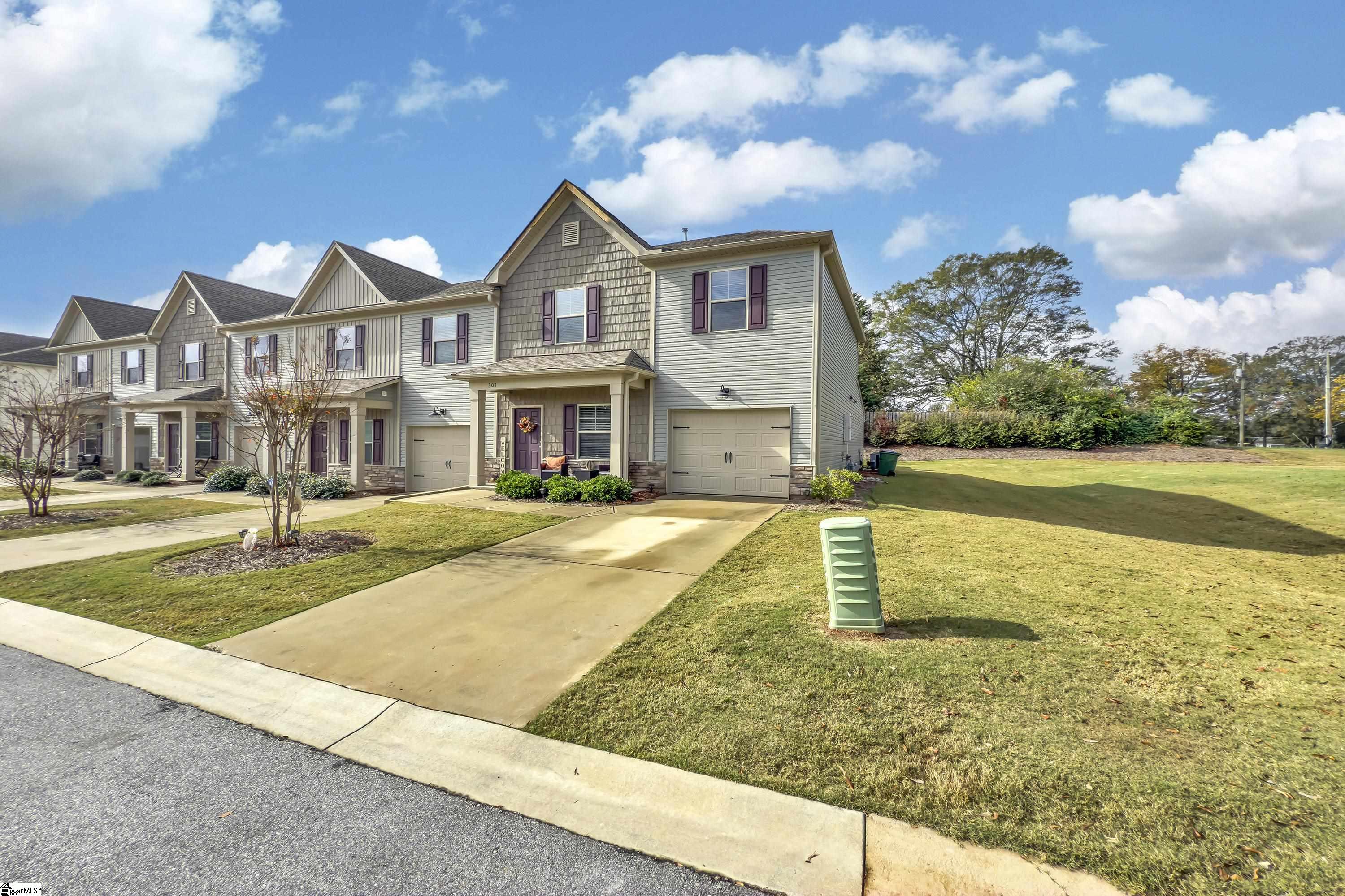 307 Fern Hollow Way Mauldin, SC 29662