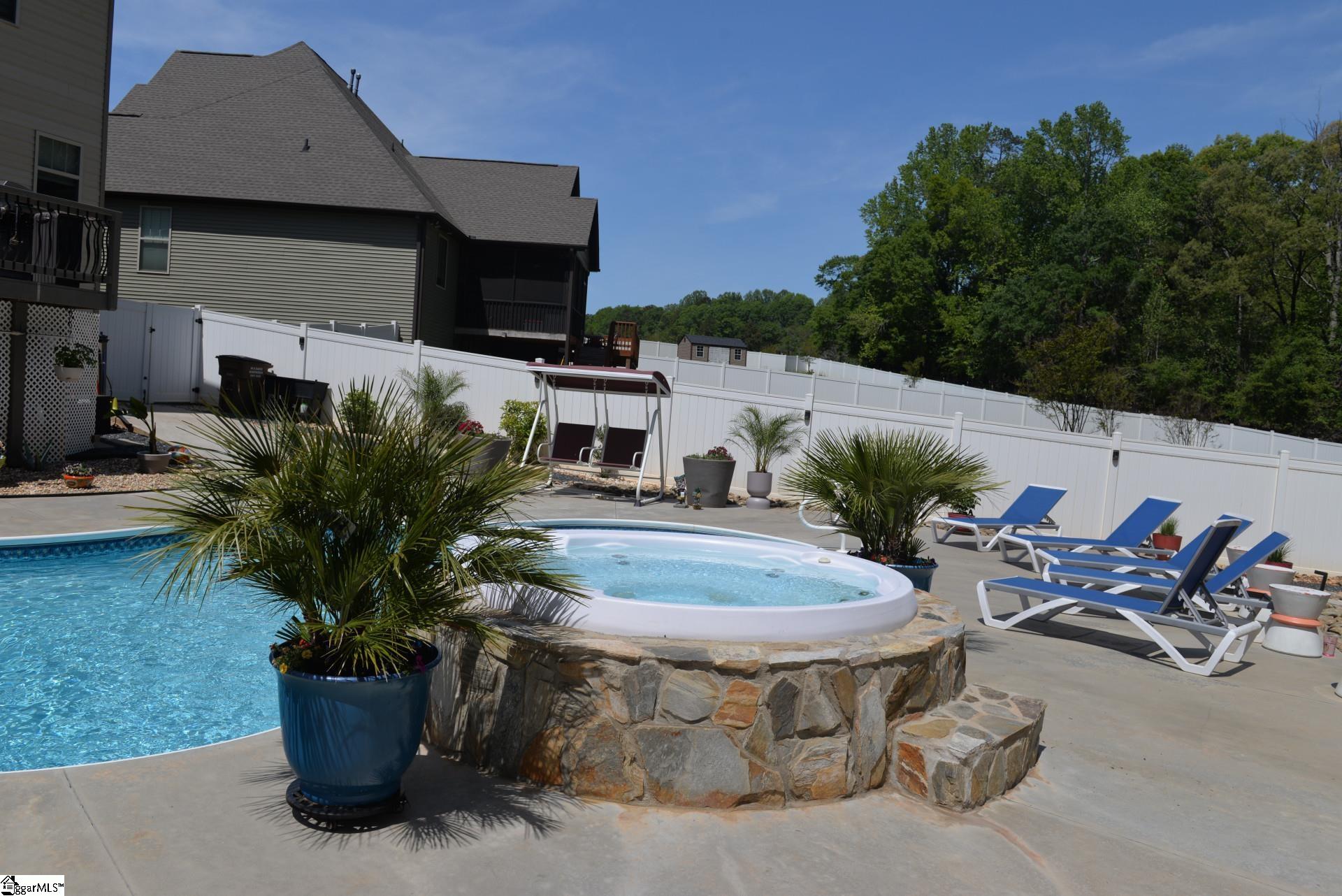 109 Fitzwilliam Place Piedmont, SC 29673