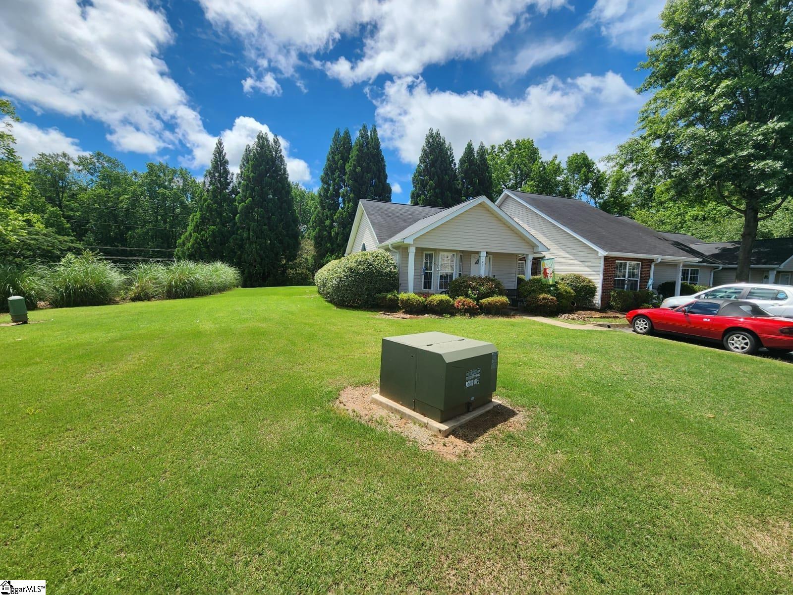 401 Crestridge Drive Simpsonville, SC 29681