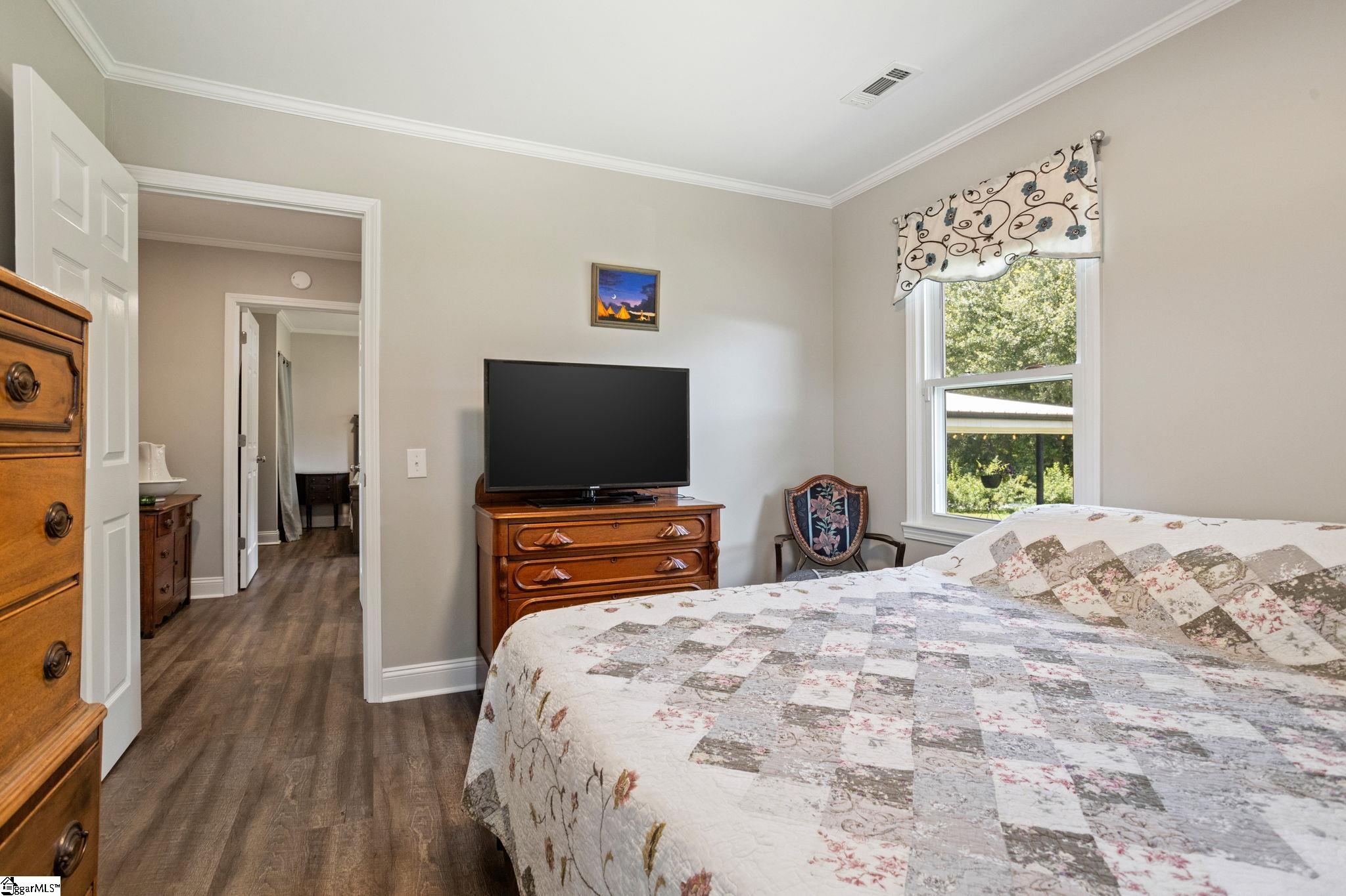 1170 Return Church Road Seneca, SC 29678