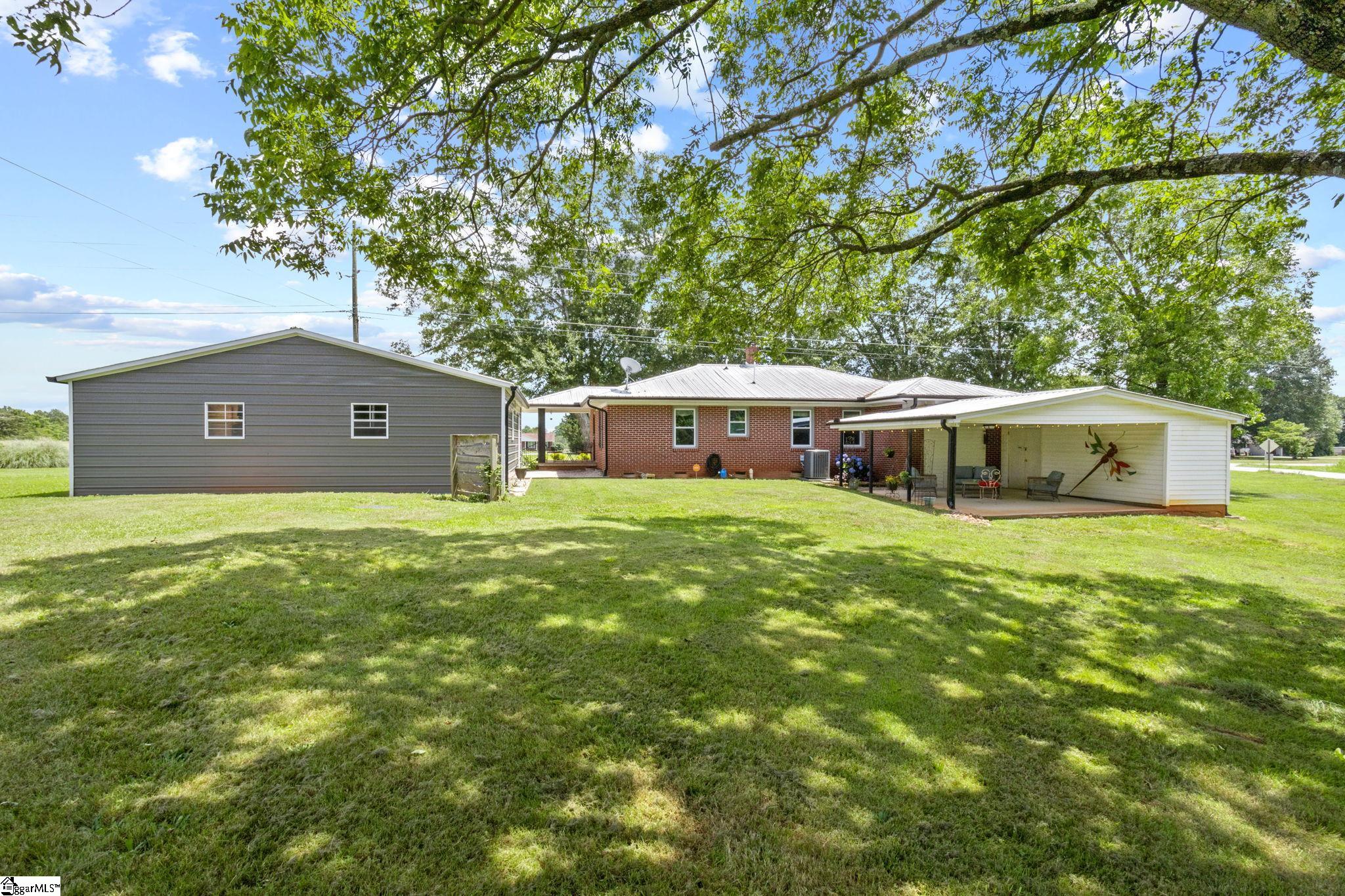 1170 Return Church Road Seneca, SC 29678