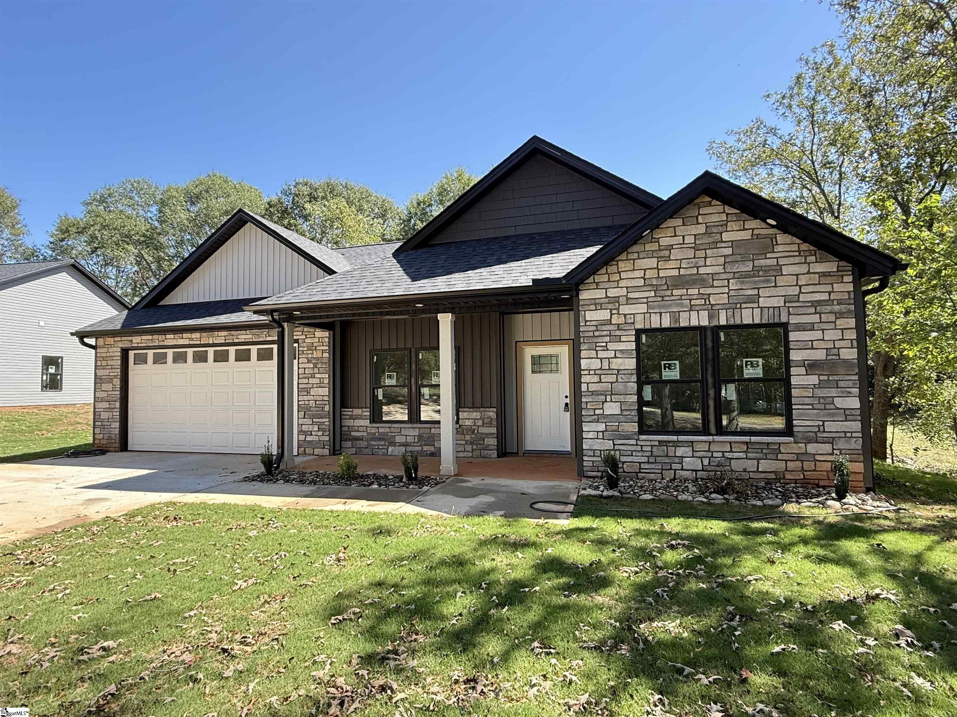 125 Bell Avenue Inman, SC 29349