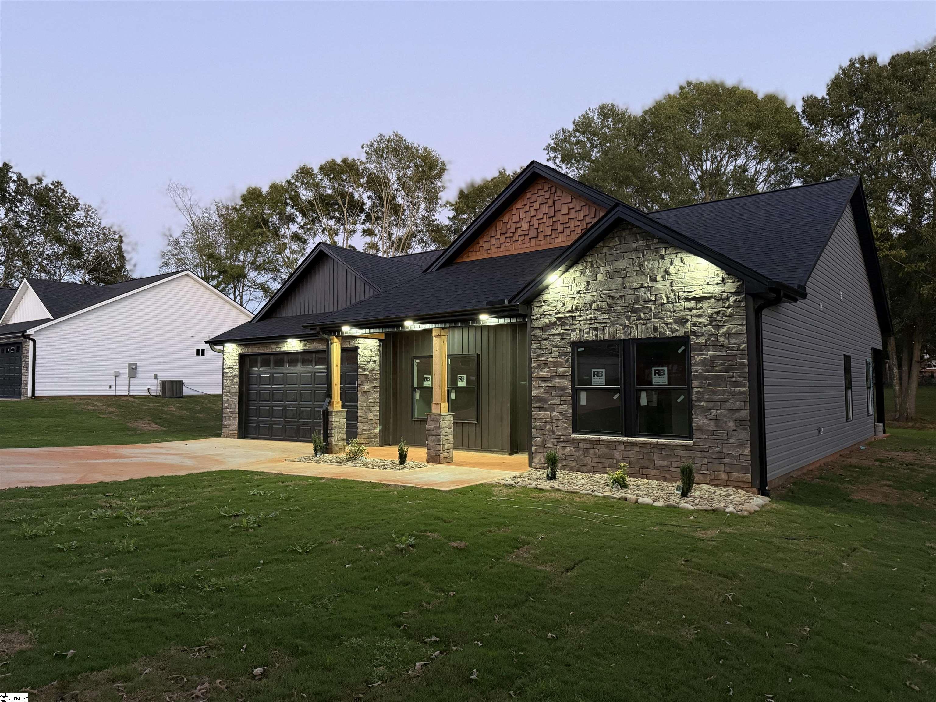 119 Bell Avenue Inman, SC 29349
