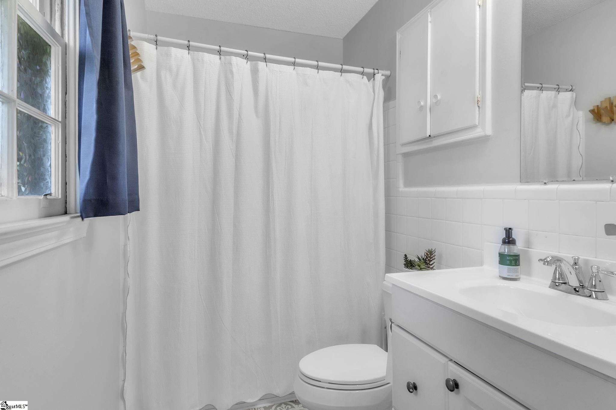 6 Kathryan Circle Greenville, SC 29605