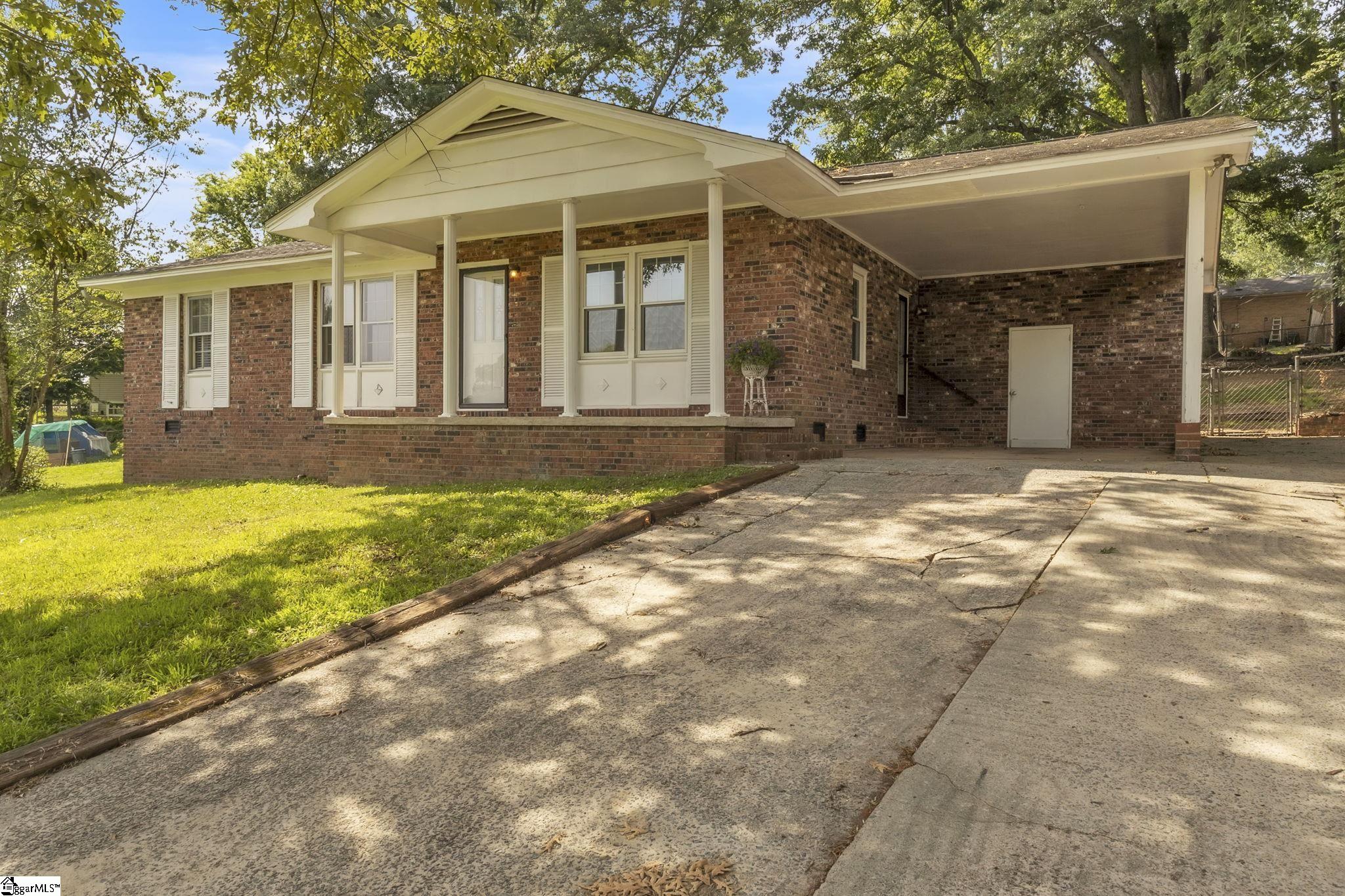 6 Kathryan Circle Greenville, SC 29605