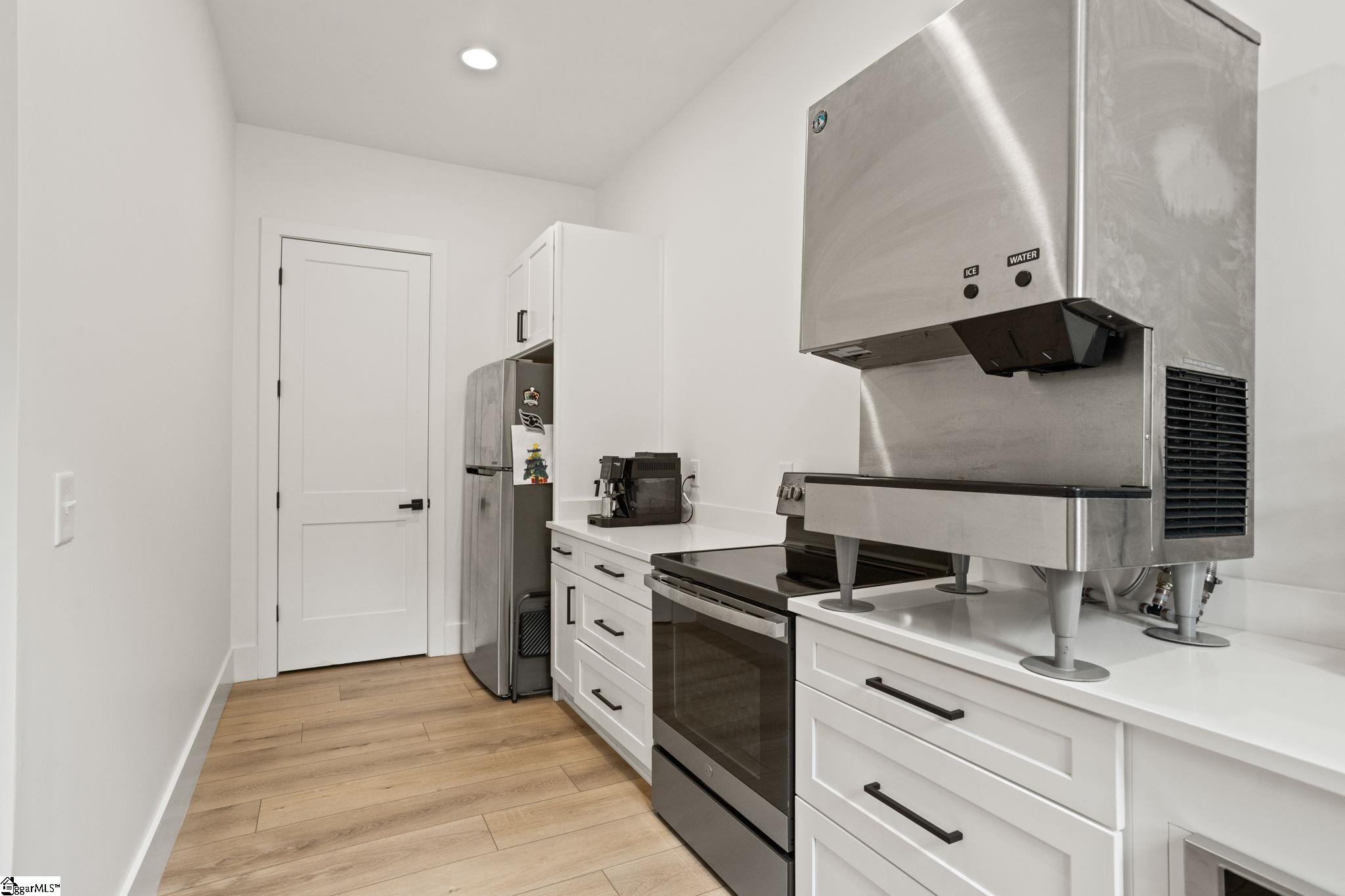421 Lynn Road Taylors, SC 29687-0613