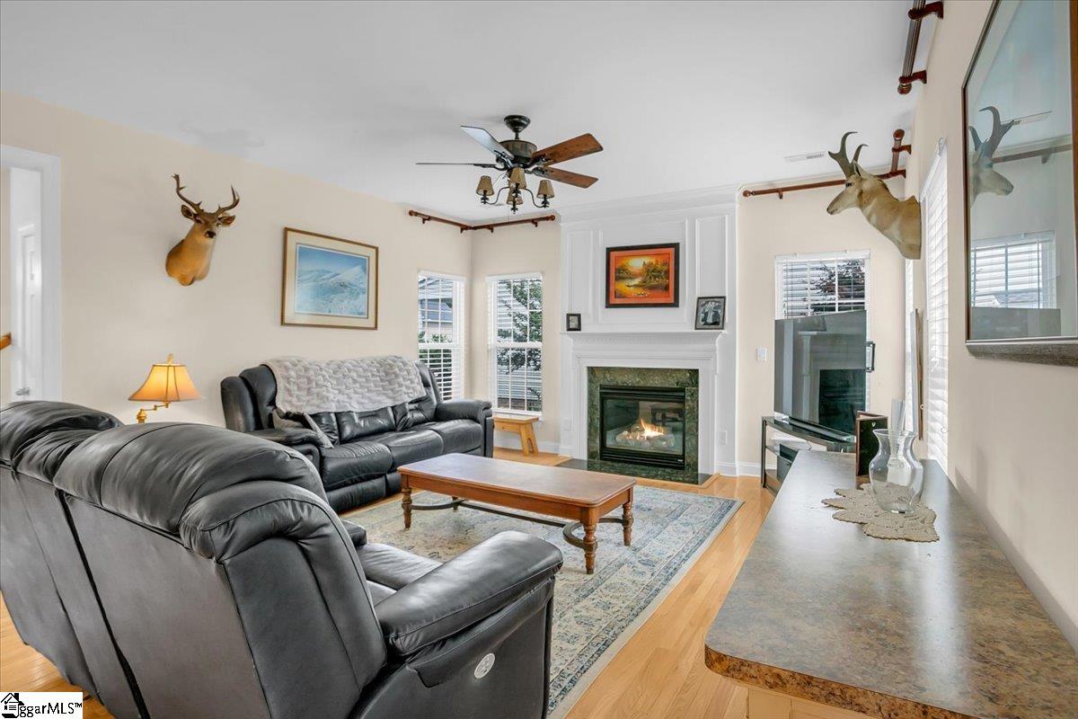 109 Amberleaf Way Simpsonville, SC 29681