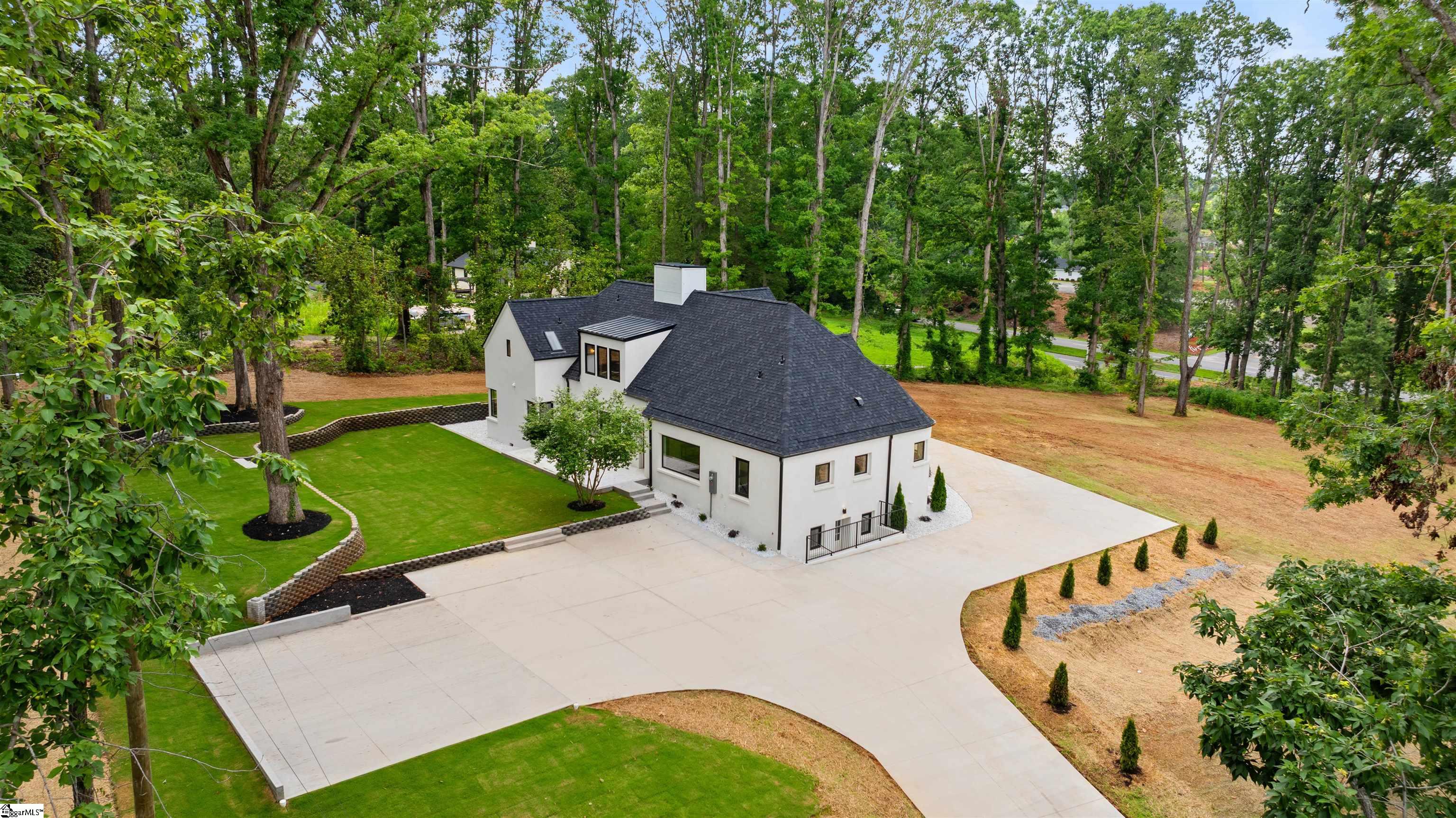 104 Arrowhead Circle Spartanburg, SC 29301