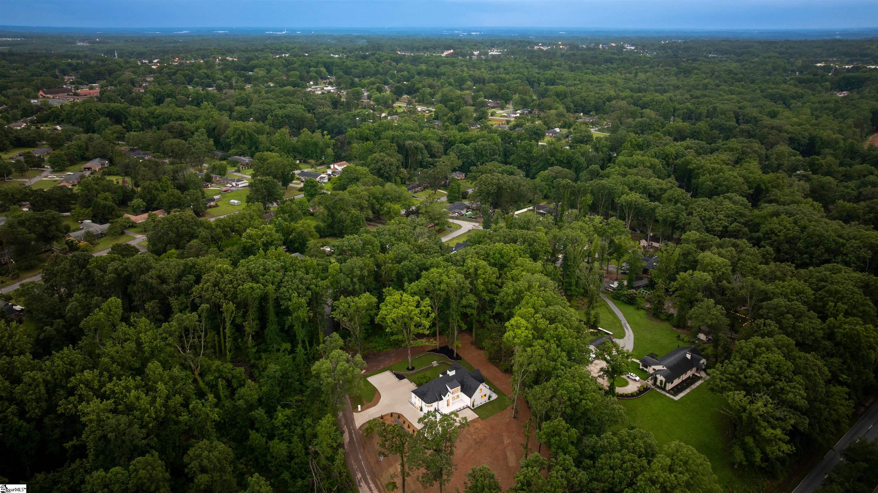 104 Arrowhead Circle Spartanburg, SC 29301
