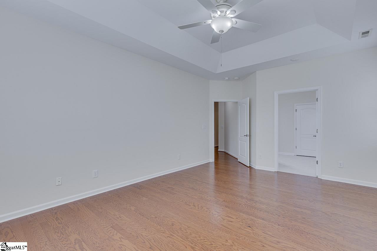 4 Hanging Moss Lane Greenville, SC 29615