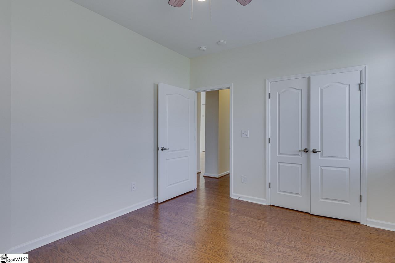 4 Hanging Moss Lane Greenville, SC 29615