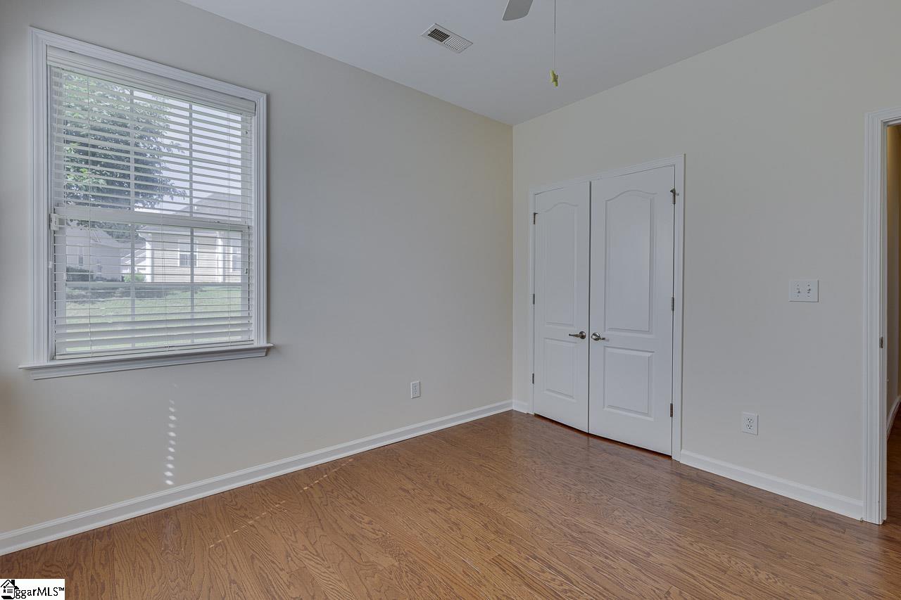 4 Hanging Moss Lane Greenville, SC 29615