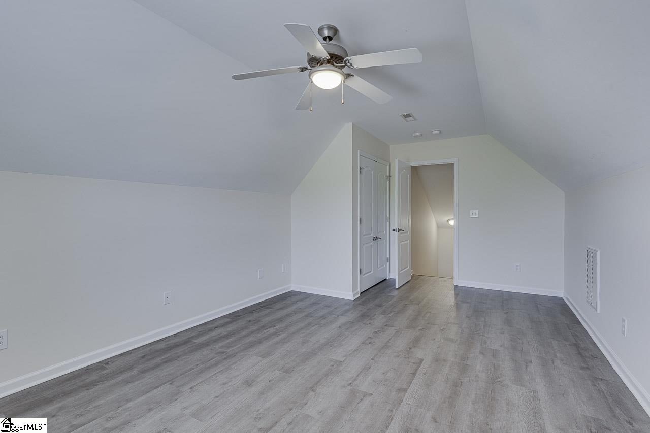 4 Hanging Moss Lane Greenville, SC 29615