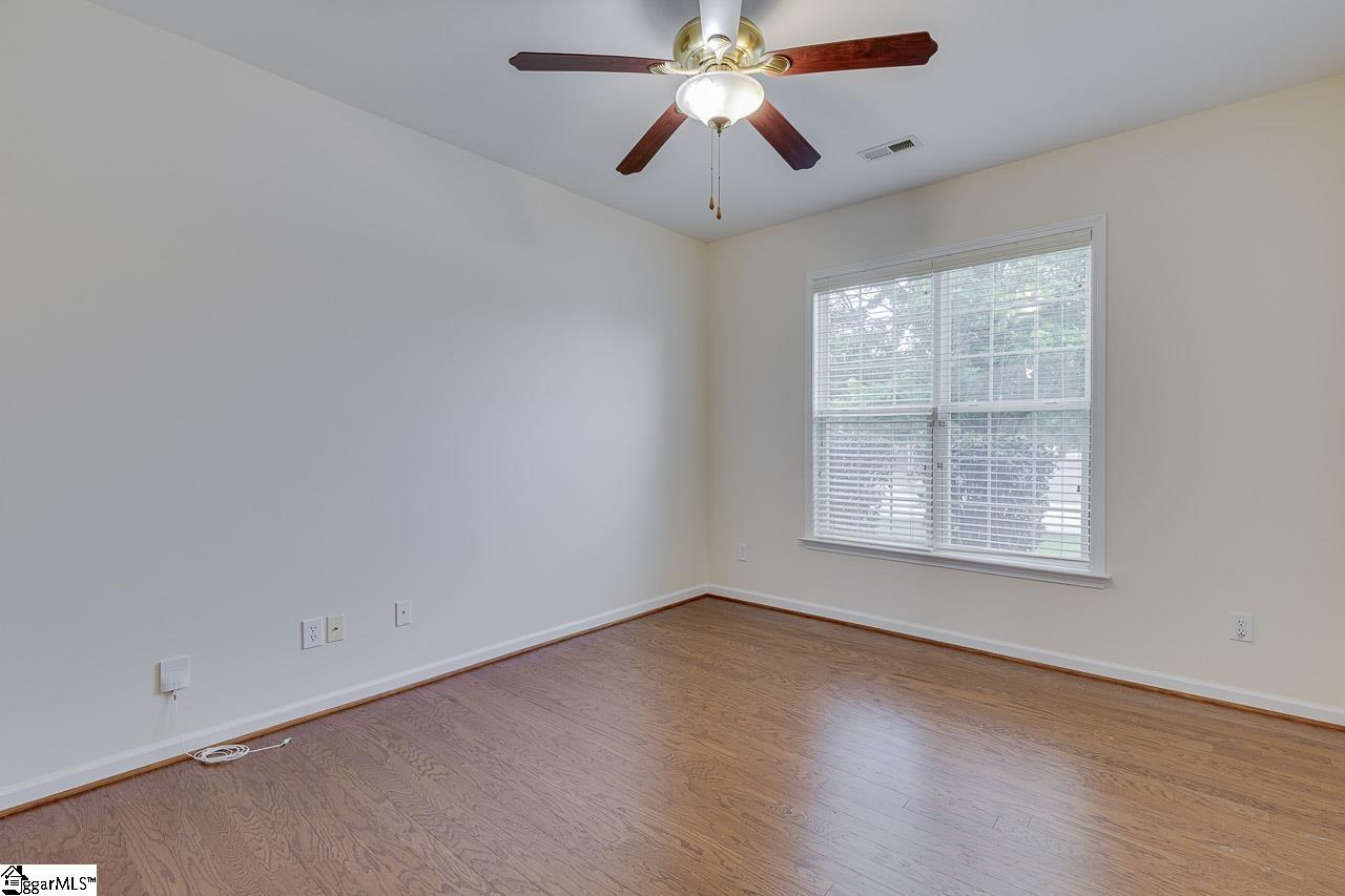 4 Hanging Moss Lane Greenville, SC 29615