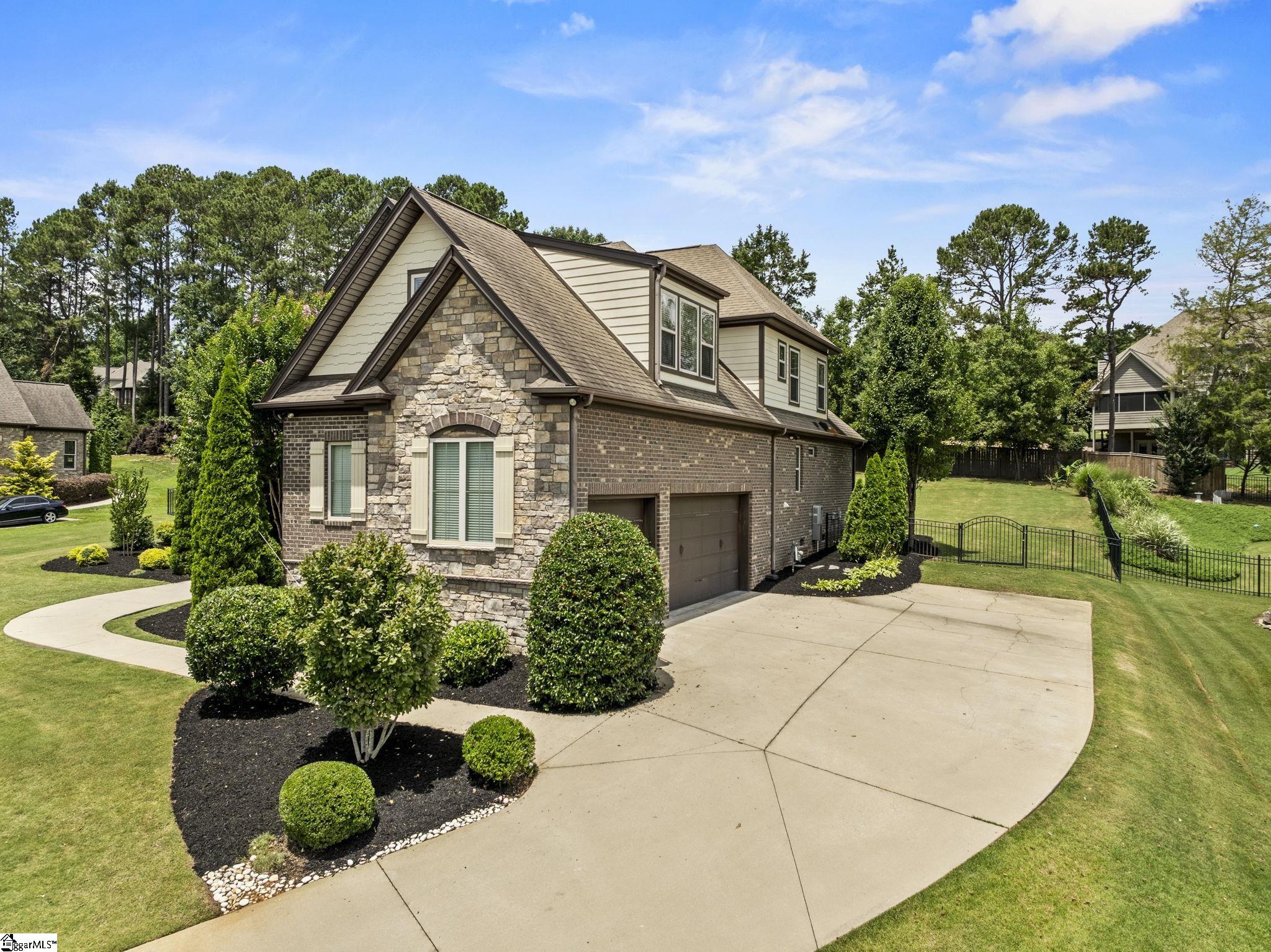 129 Griffith Hill Way Greer, SC 29651