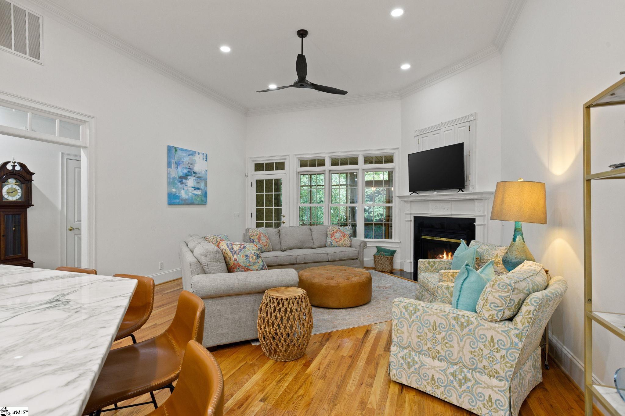 207 Hunters Court Greenville, SC 29617