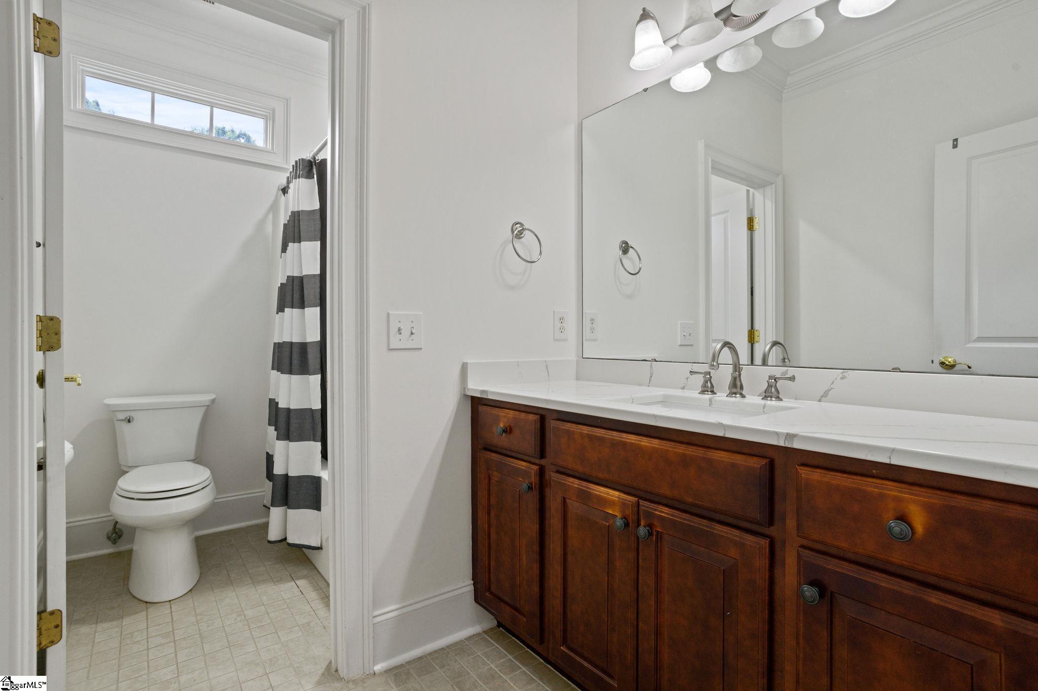 207 Hunters Court Greenville, SC 29617