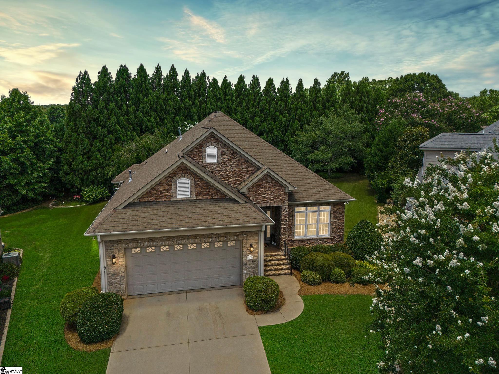 207 Hunters Court Greenville, SC 29617