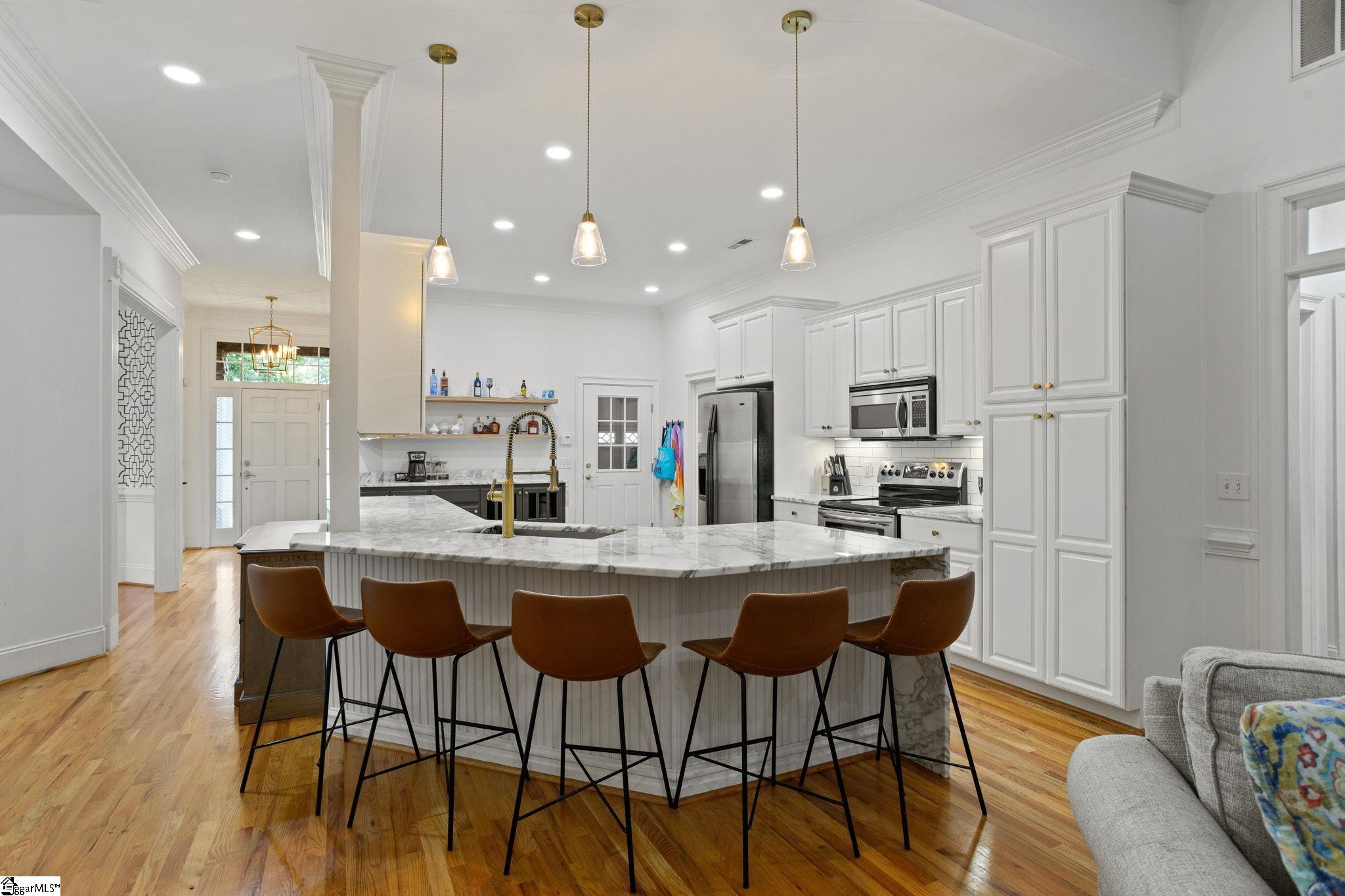 207 Hunters Court Greenville, SC 29617