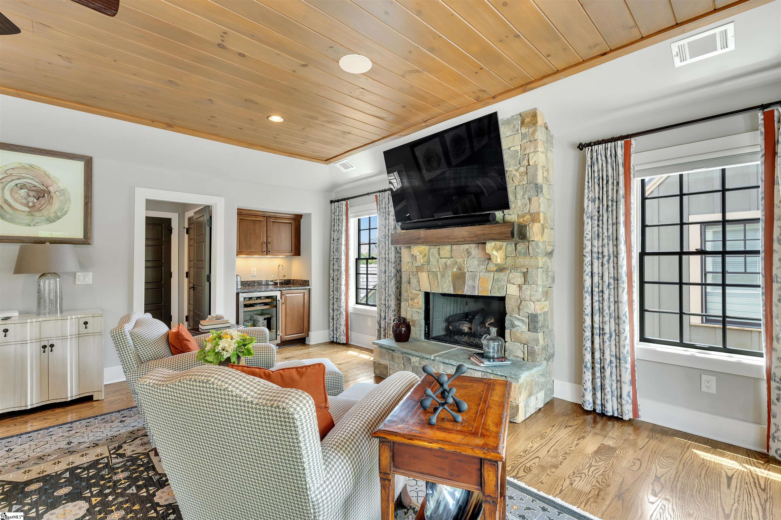 155 Village Point Drive Sunset, SC 29685
