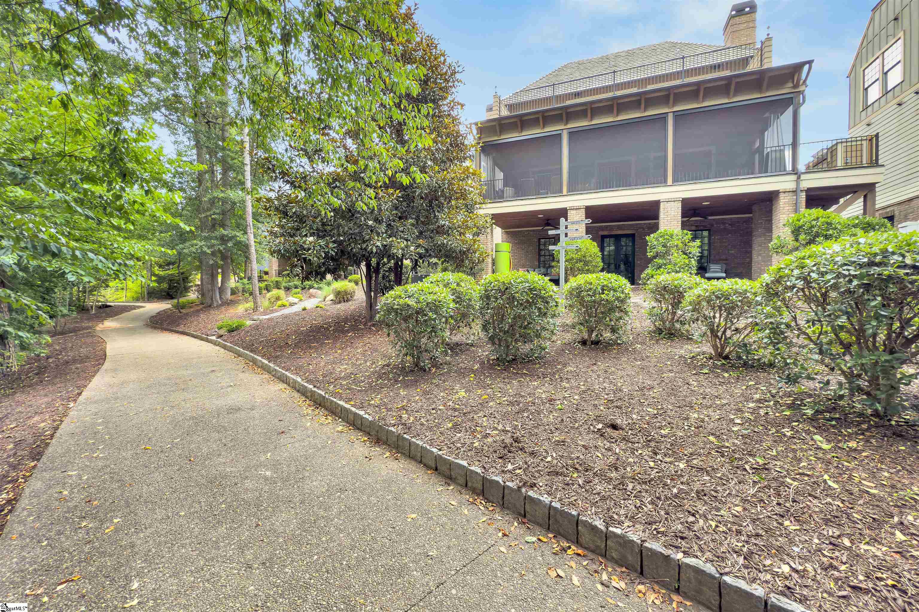 155 Village Point Drive Sunset, SC 29685