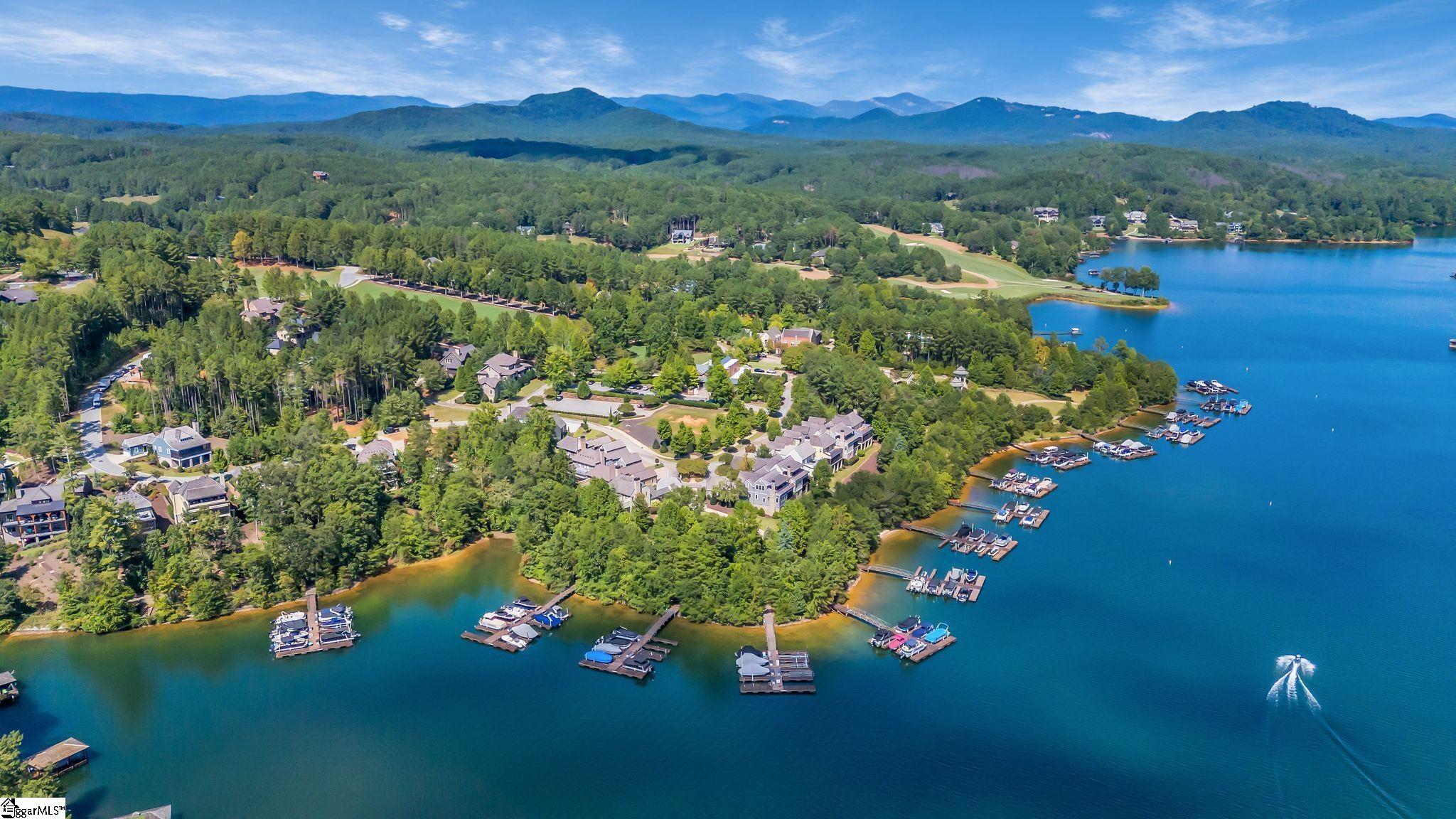 155 Village Point Drive Sunset, SC 29685