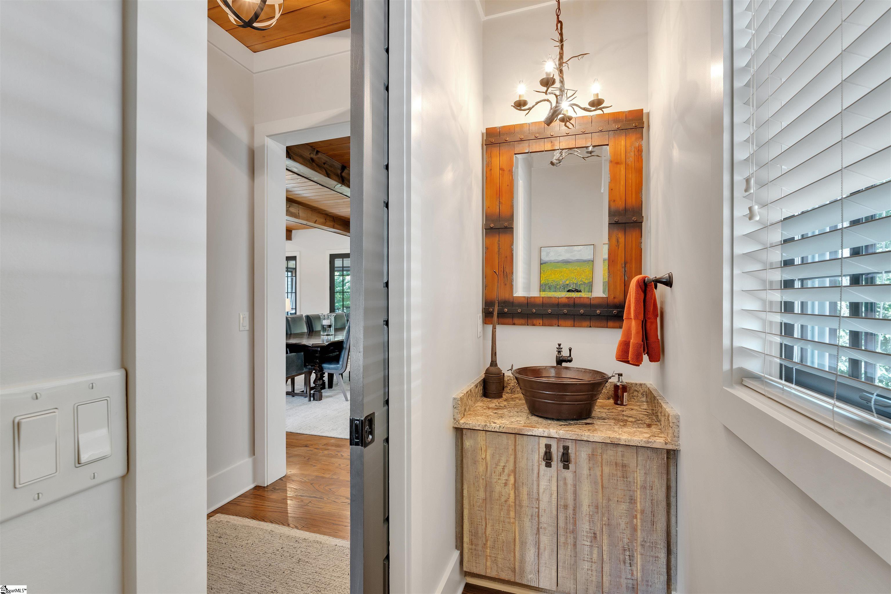 155 Village Point Drive Sunset, SC 29685