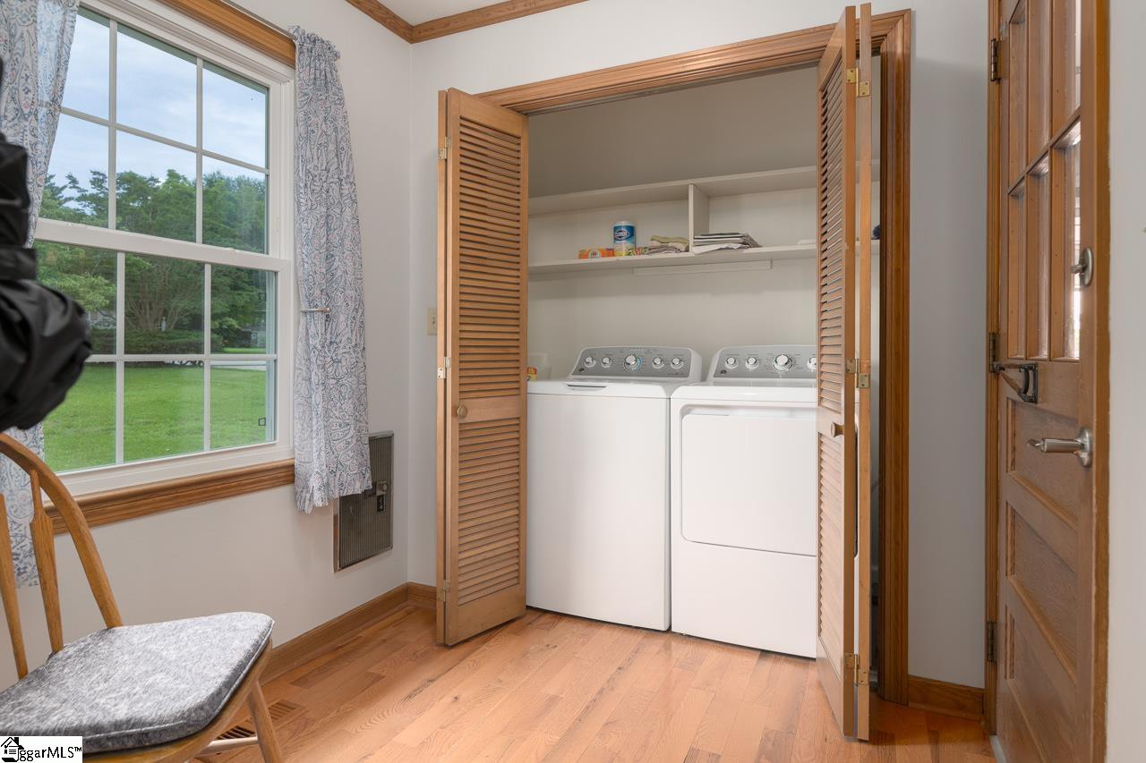 14 Rollingreen Road Greer, SC 29651
