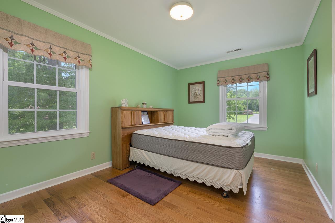 14 Rollingreen Road Greer, SC 29651