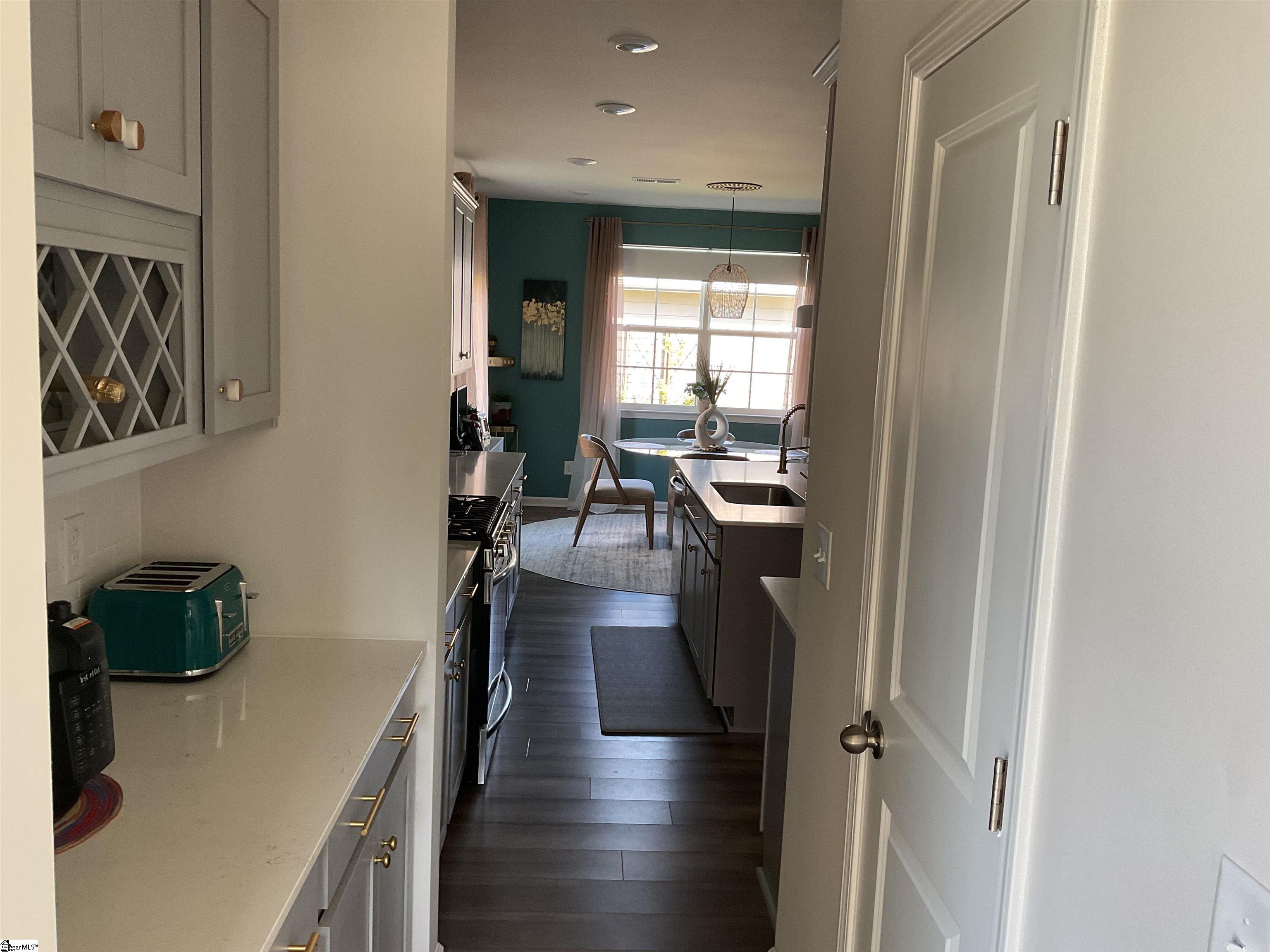 397 Pine Street Reidville, SC 29375