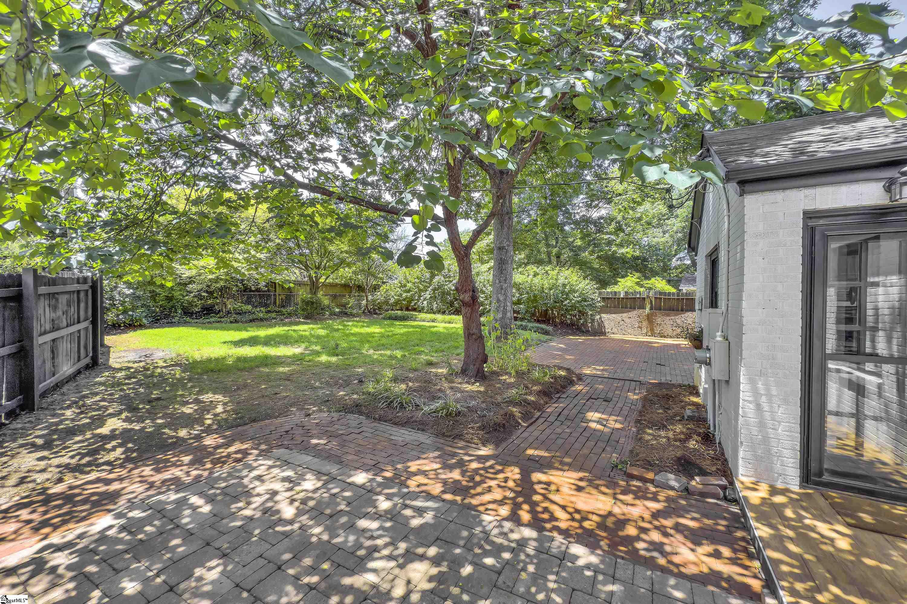 453 Longview Terrace Greenville, SC 29605