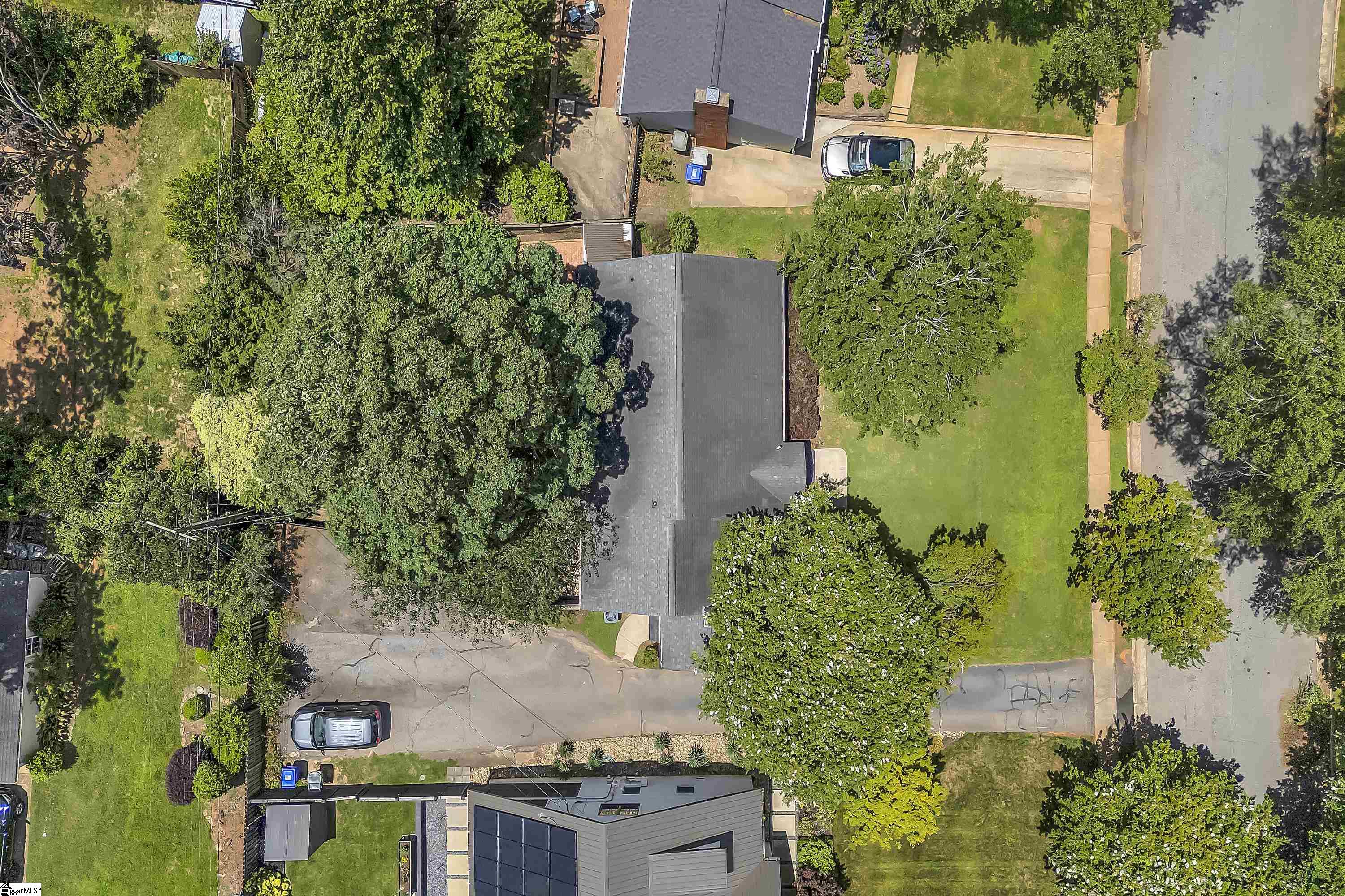 453 Longview Terrace Greenville, SC 29605