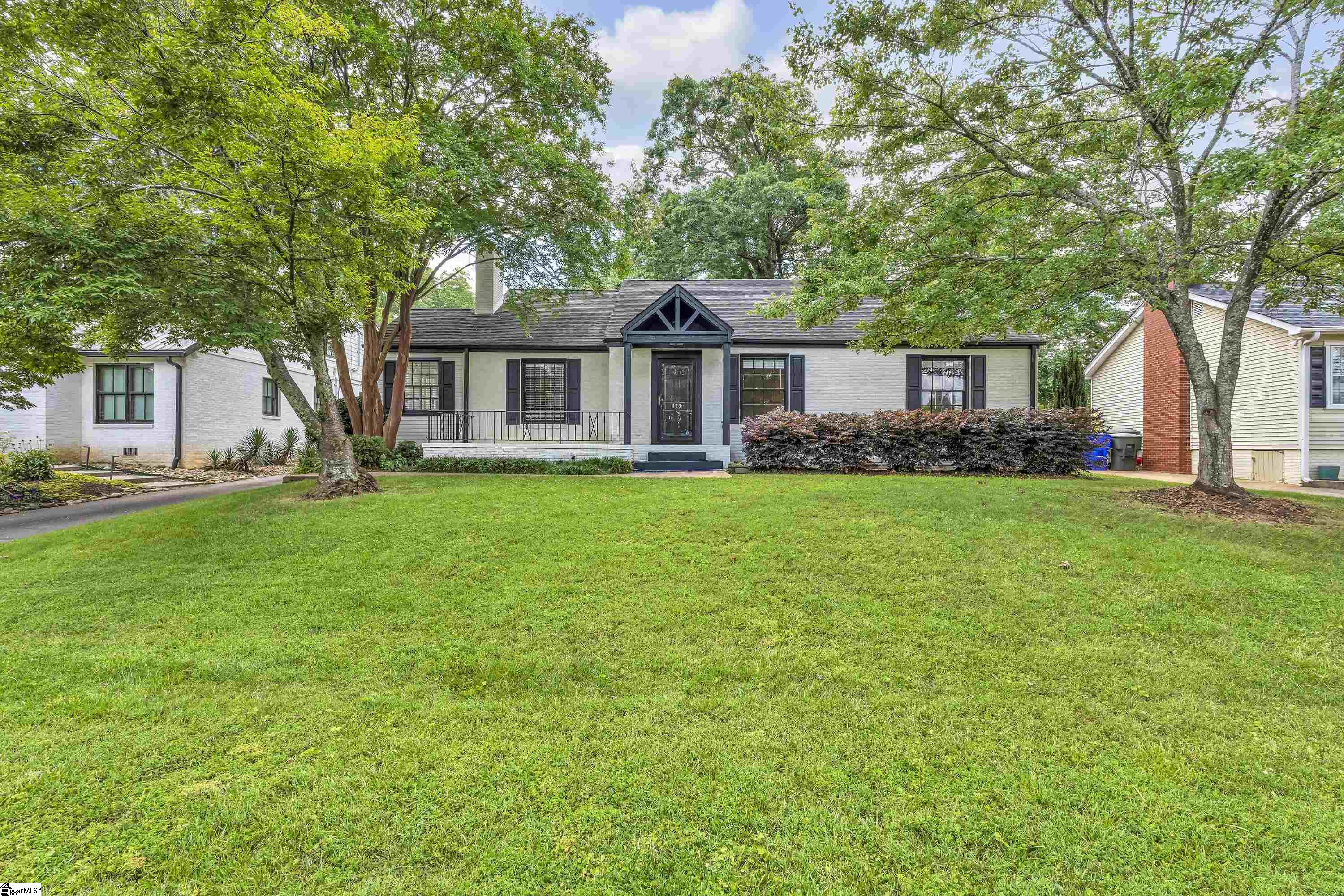 453 Longview Terrace Greenville, SC 29605
