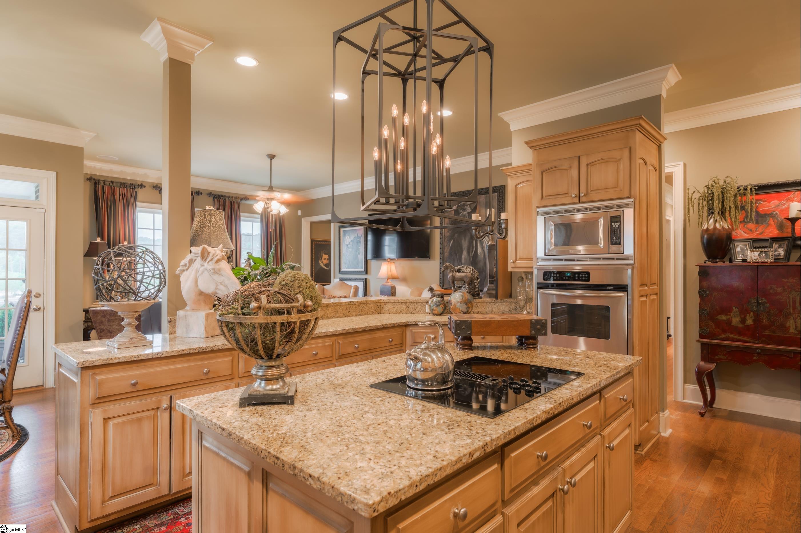 28 Laurel Crest Lane Travelers Rest, SC 29690
