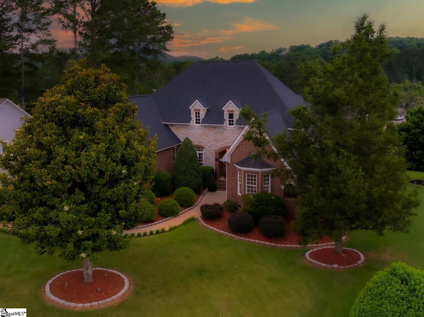 28 Laurel Crest Lane Travelers Rest, SC 29690