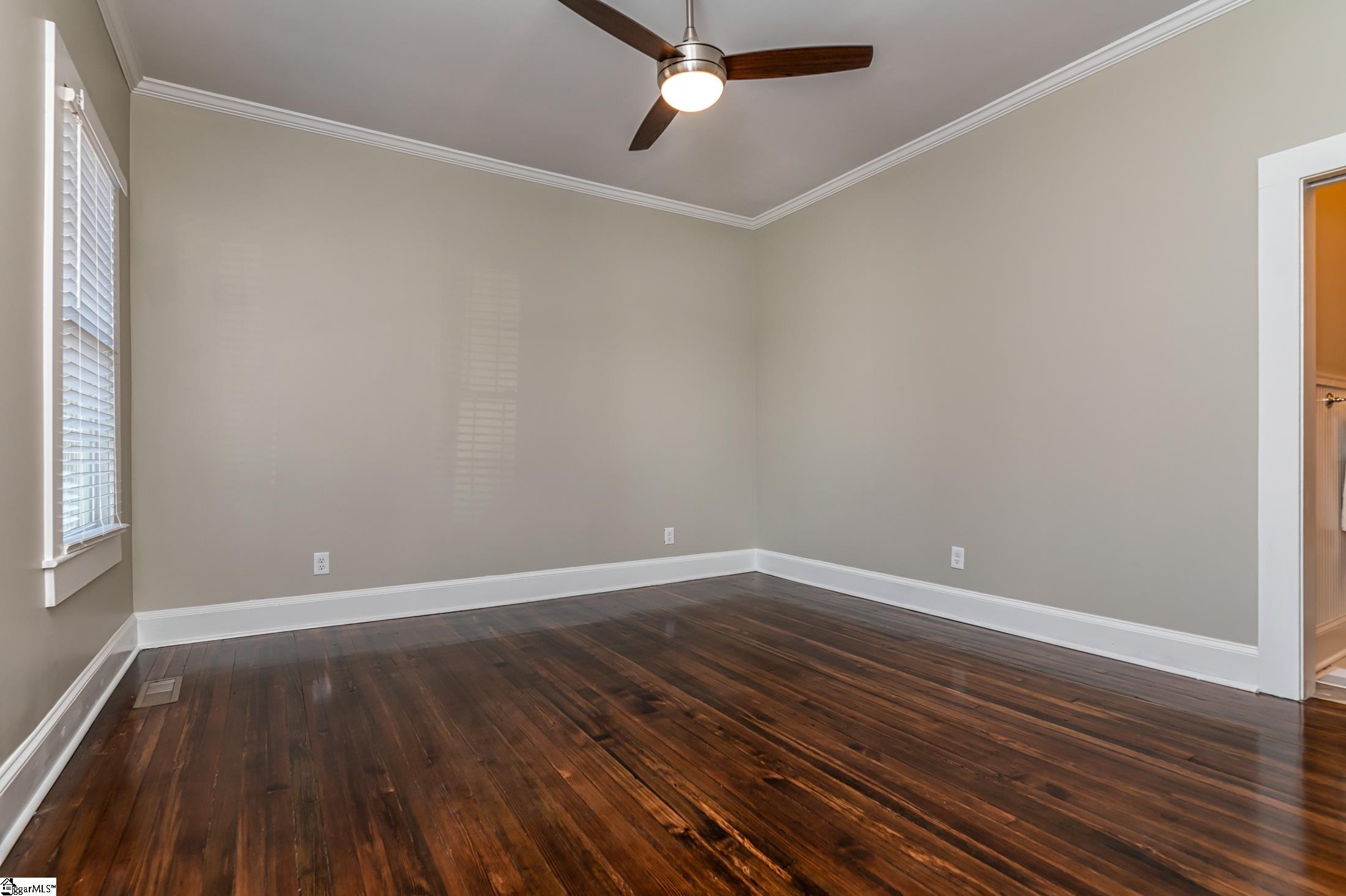 18 Wallace Street Greenville, SC 29605