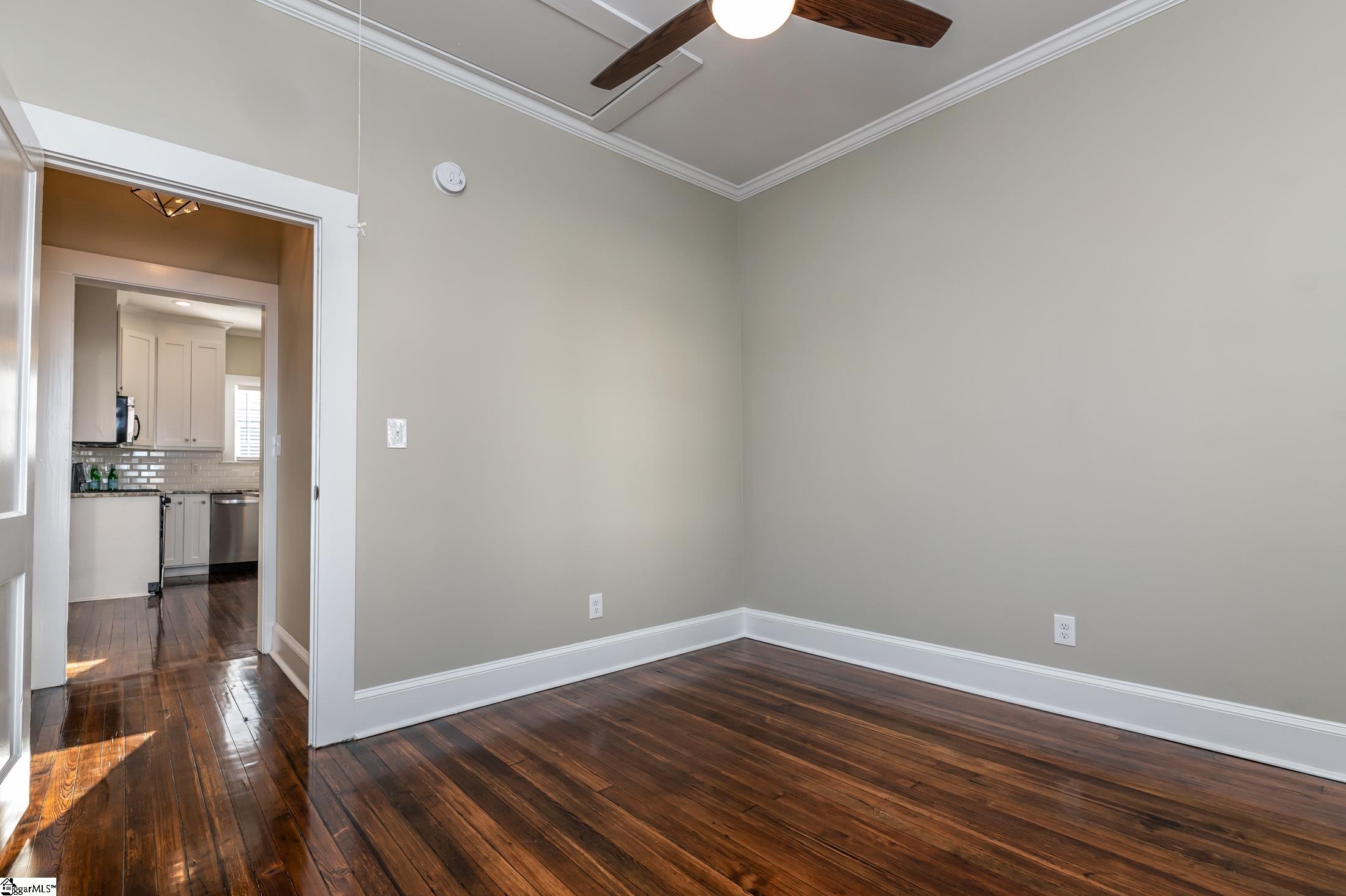 18 Wallace Street Greenville, SC 29605
