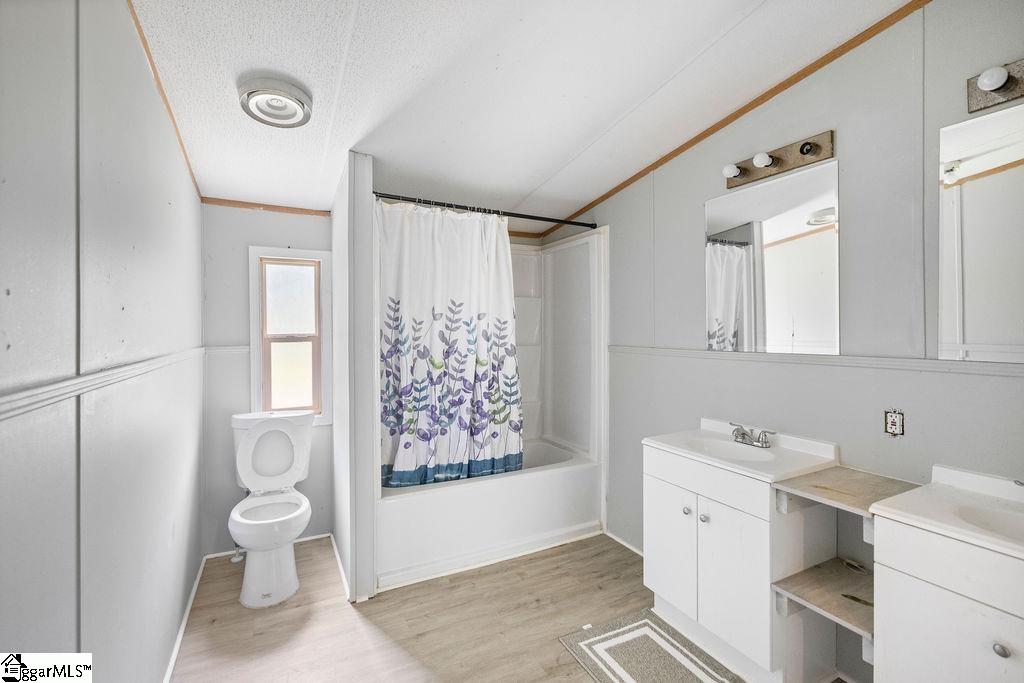 102 Hickory Forst Drive Anderson, SC 29626