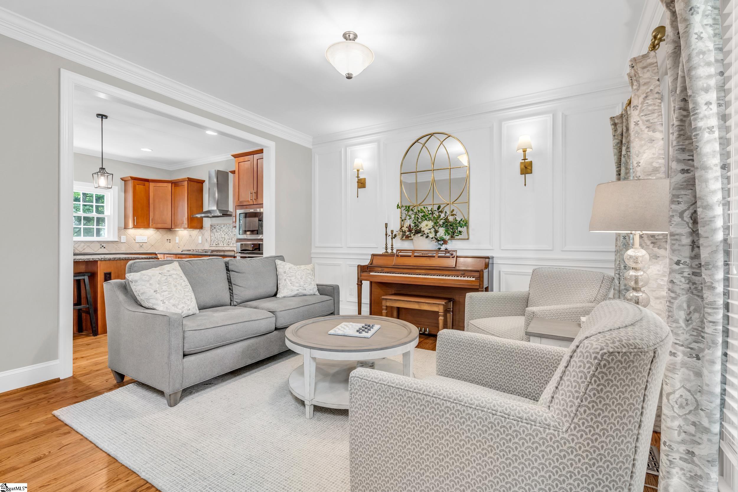 14 Featherwood Court Simpsonville, SC 29680