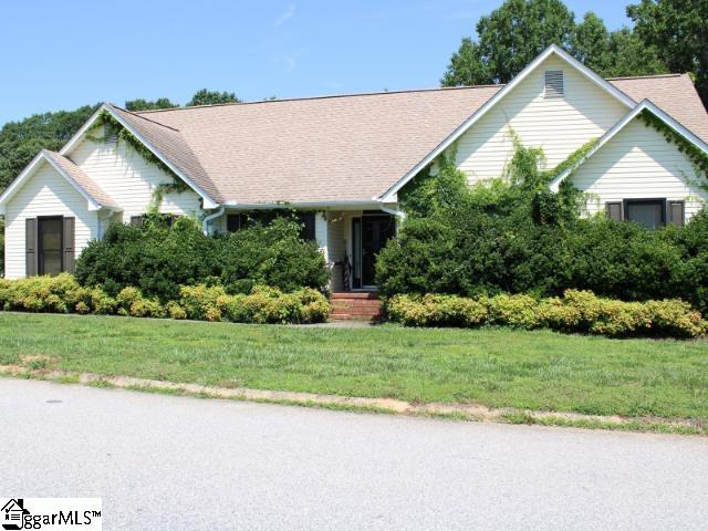 6 W Fairgate Court Simpsonville, SC 29680-6756