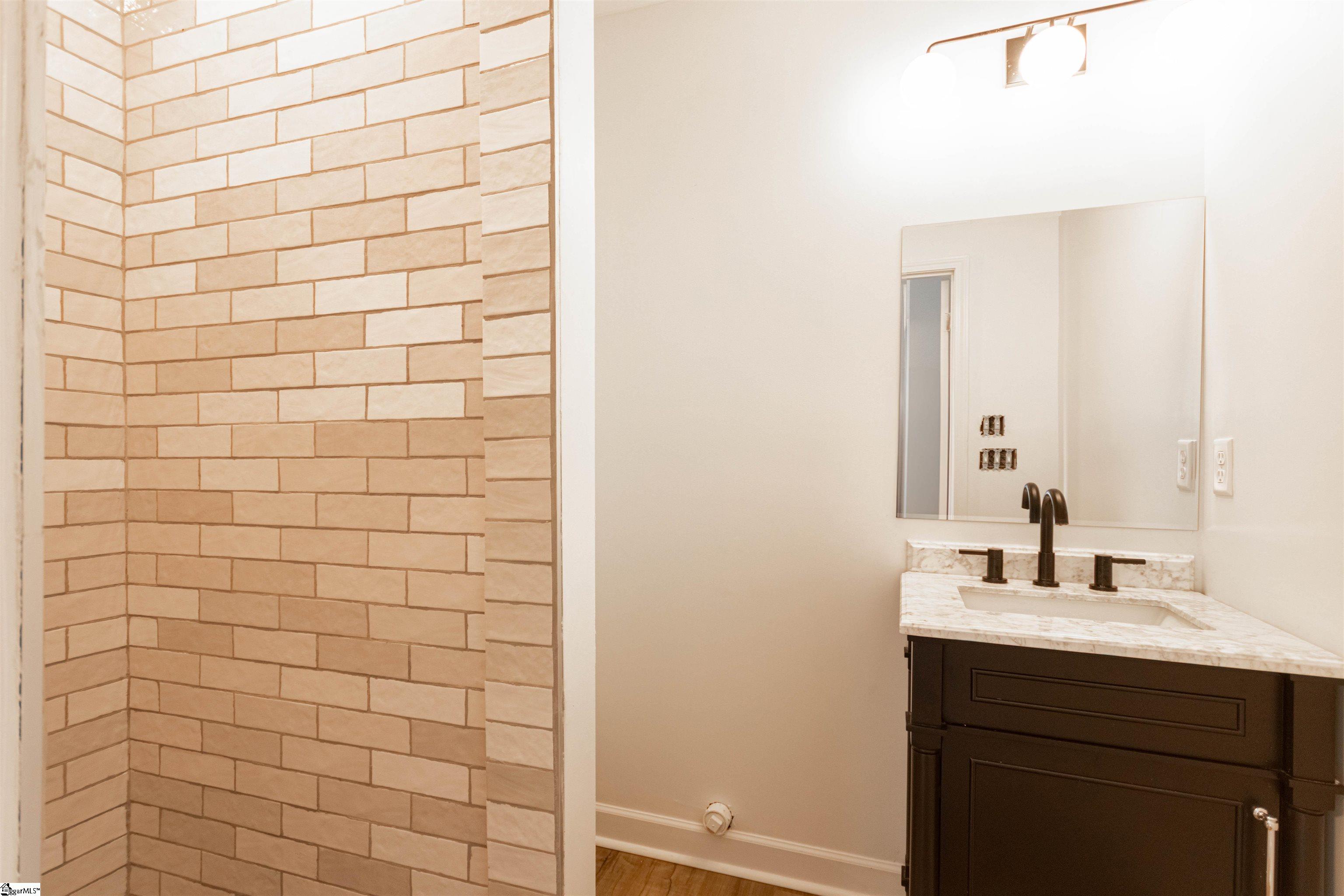 203 Rosebay Drive Greenville, SC 29615