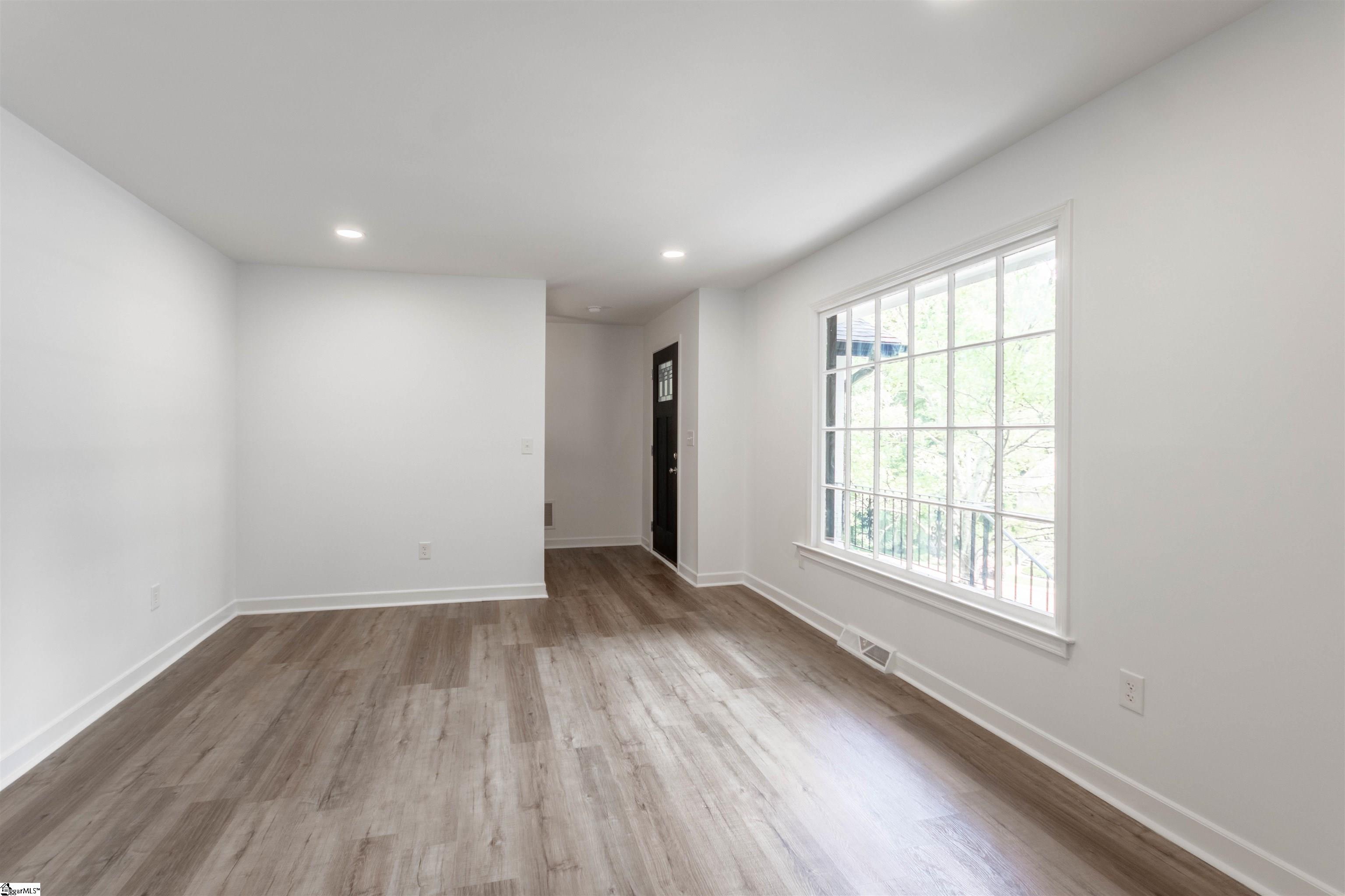 203 Rosebay Drive Greenville, SC 29615