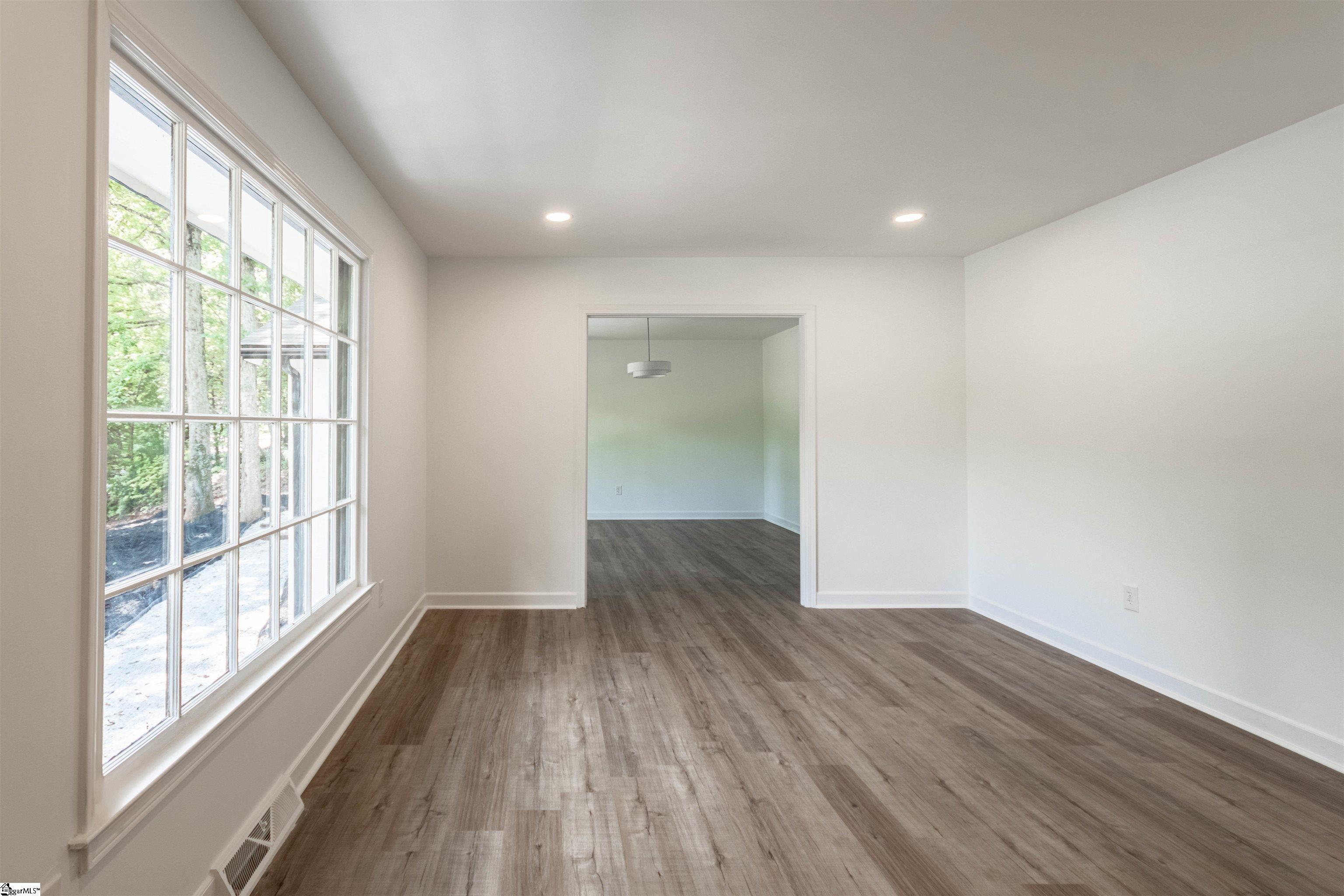 203 Rosebay Drive Greenville, SC 29615