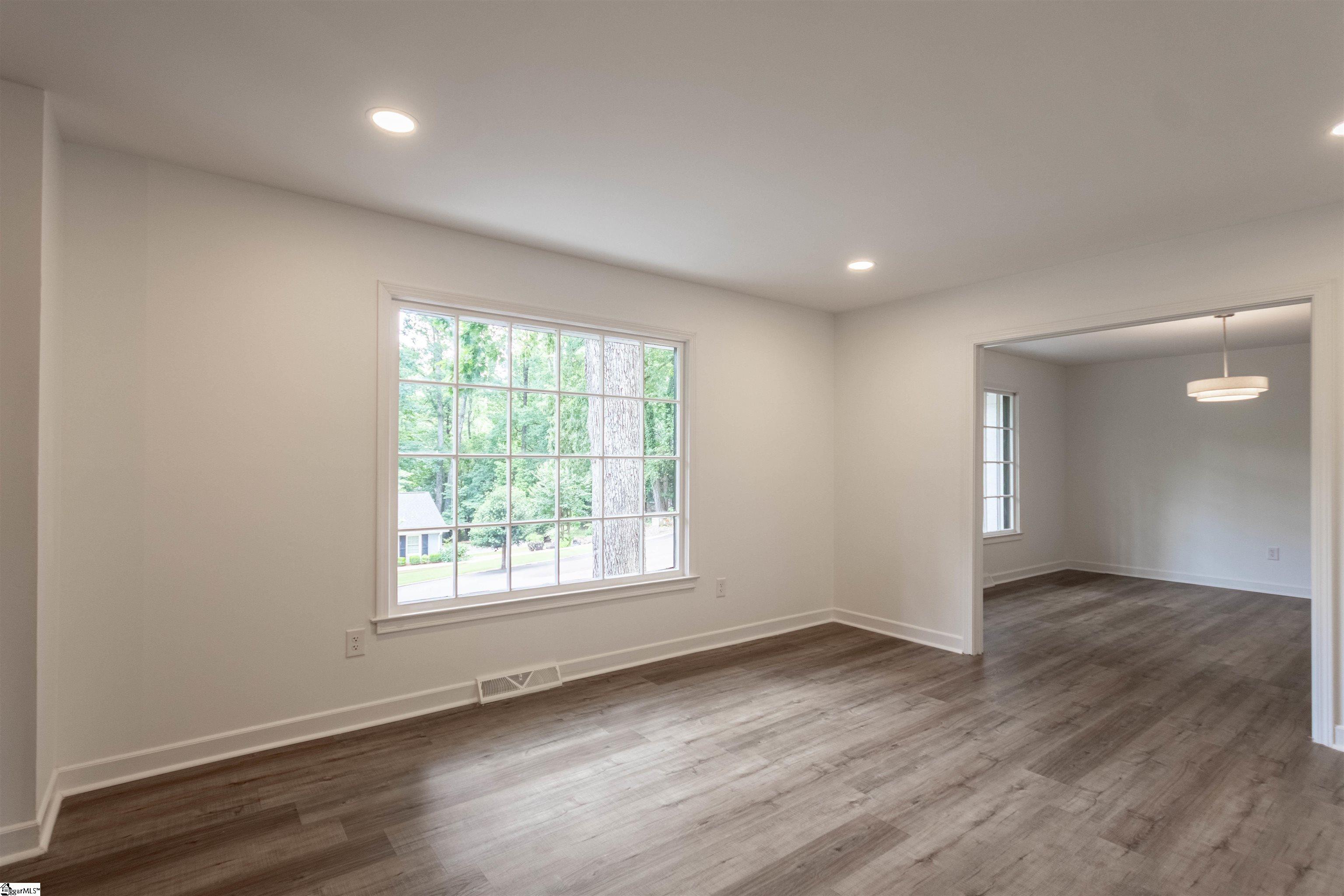203 Rosebay Drive Greenville, SC 29615