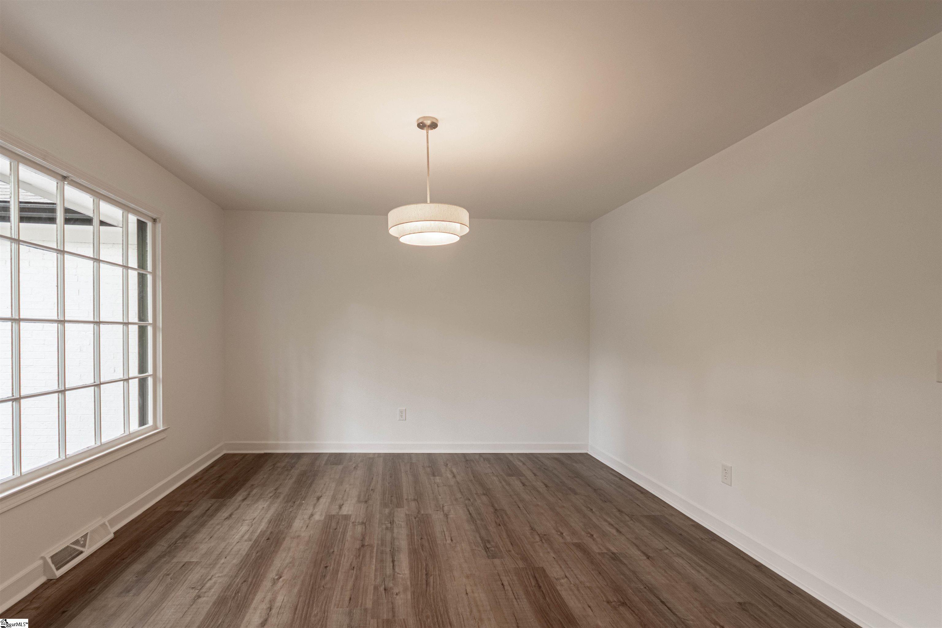 203 Rosebay Drive Greenville, SC 29615