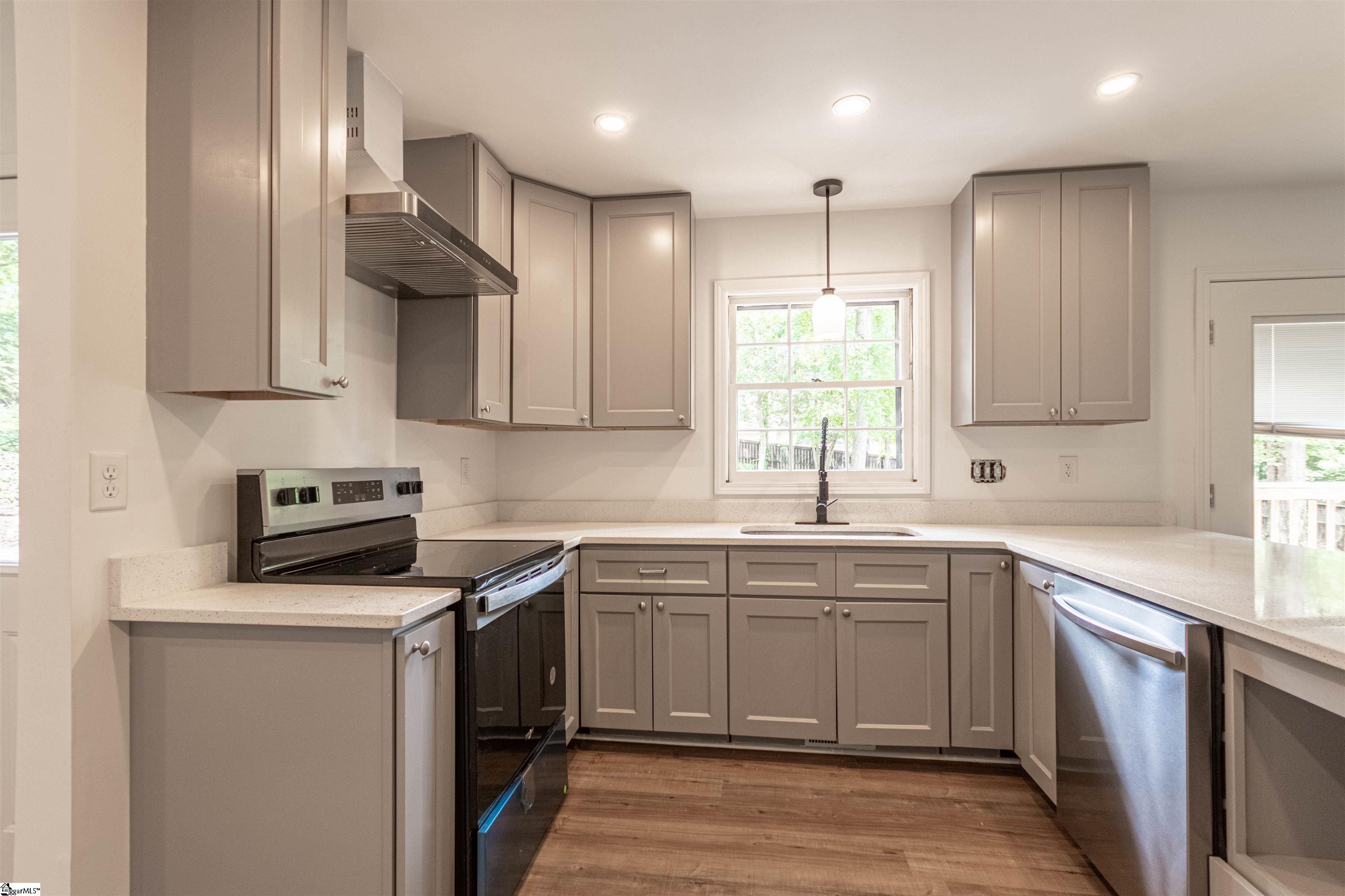 203 Rosebay Drive Greenville, SC 29615