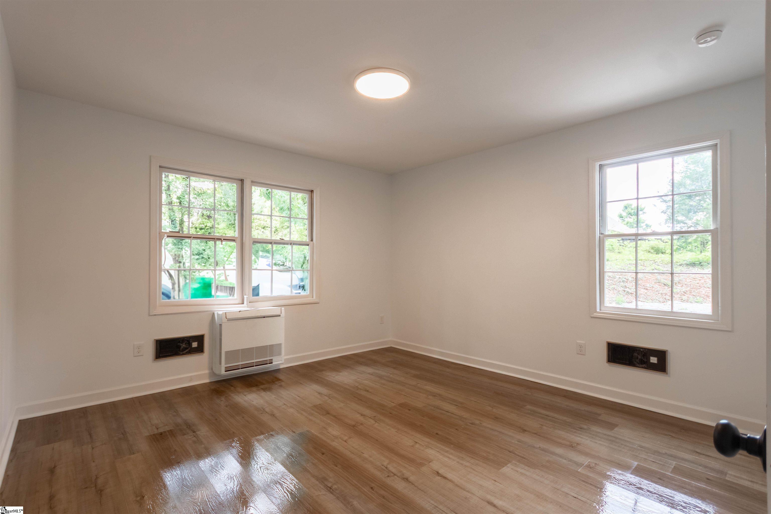 203 Rosebay Drive Greenville, SC 29615