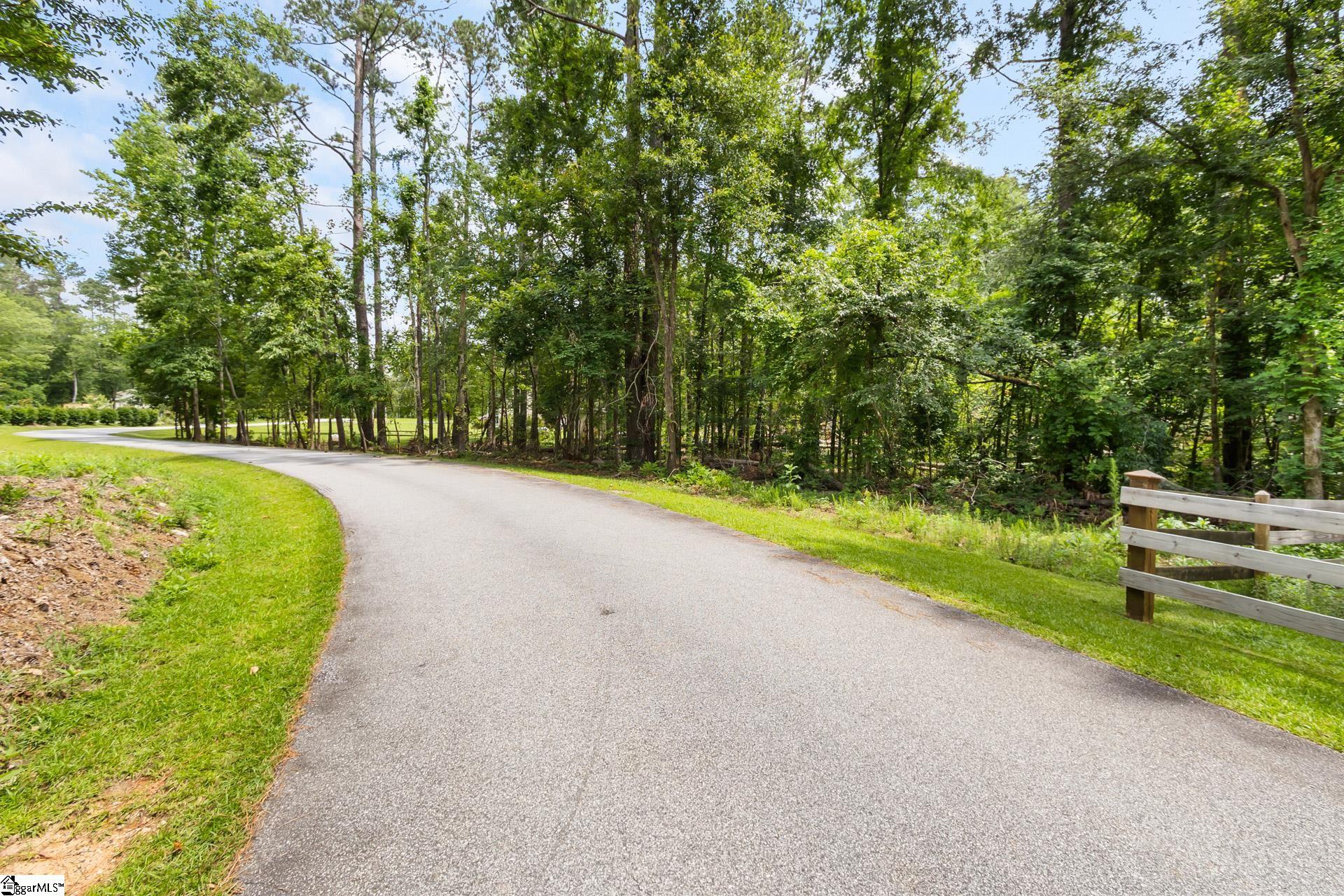 00 Creekfield Road Clinton, SC 29325