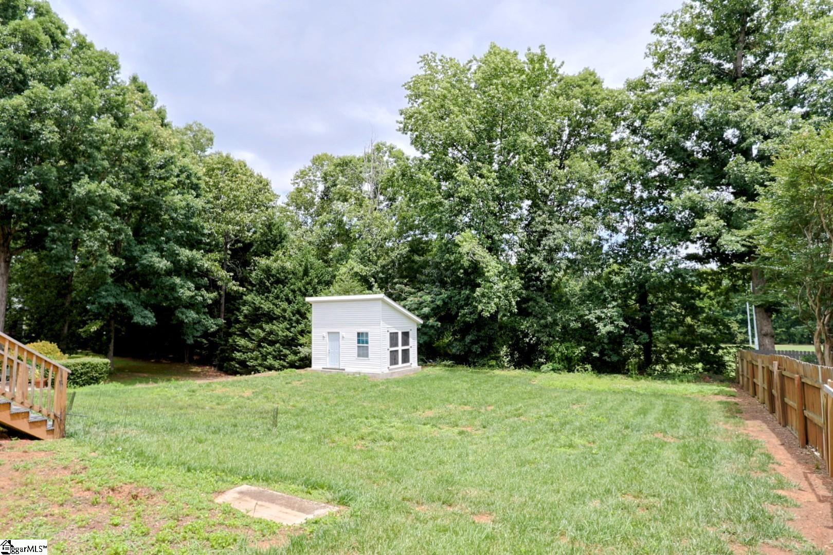 11 Hickory Hollow Court Greenville, SC 29607